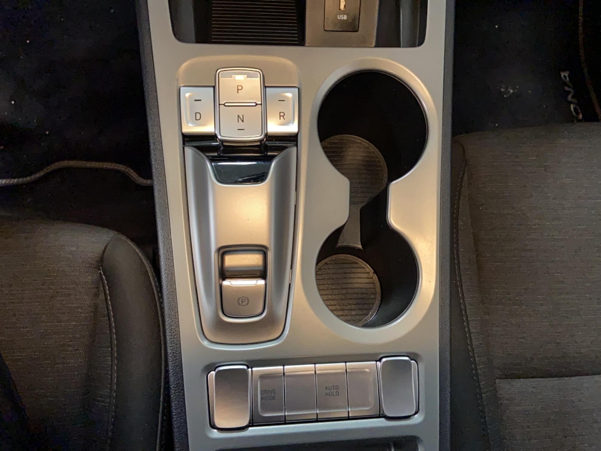 HYUNDAI Kona Electrique 39 kWh - 136 ch Intuitive - Véhicule Occasion Océane Auto