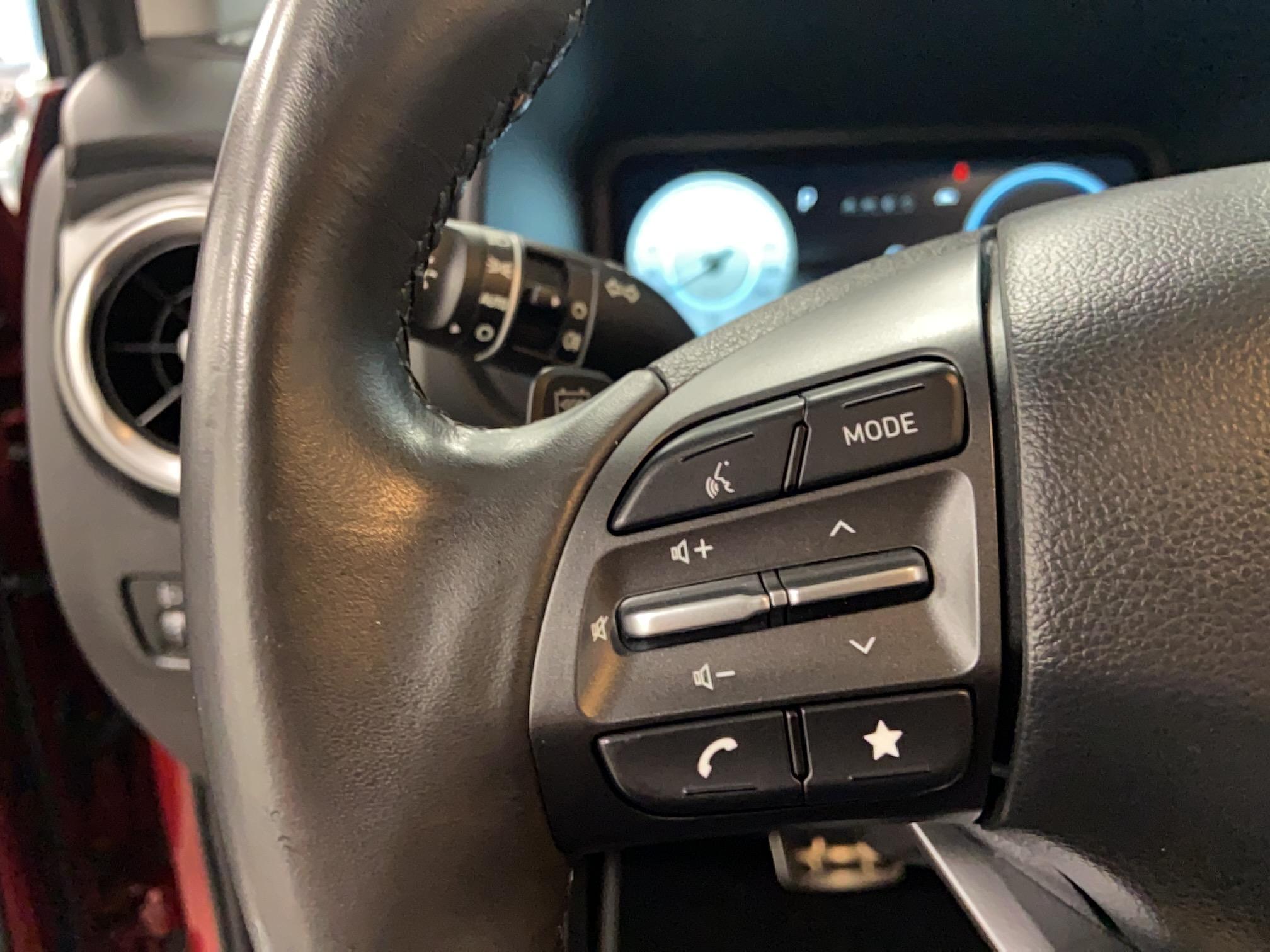 HYUNDAI Kona Electrique 39 kWh - 136 ch Intuitive - Véhicule Occasion Océane Auto