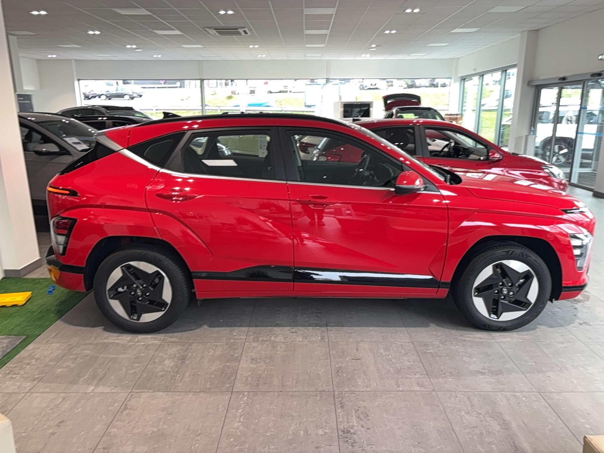 HYUNDAI Kona Electrique 65 kWh - 217 ch Intuitive - Véhicule Occasion Océane Auto
