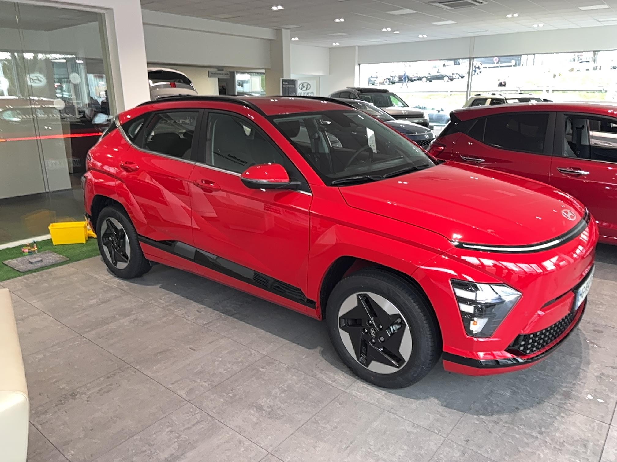 HYUNDAI Kona Electrique 65 kWh - 217 ch Intuitive - Véhicule Occasion Océane Auto