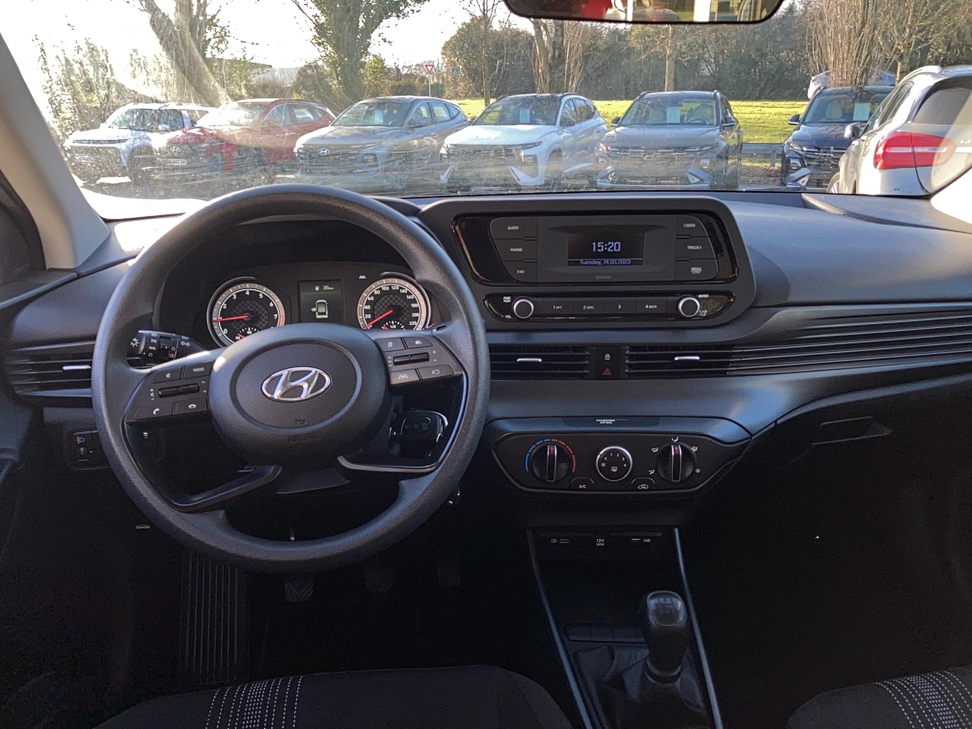 HYUNDAI i20 1.2 84 Initia - Véhicule Occasion Océane Auto