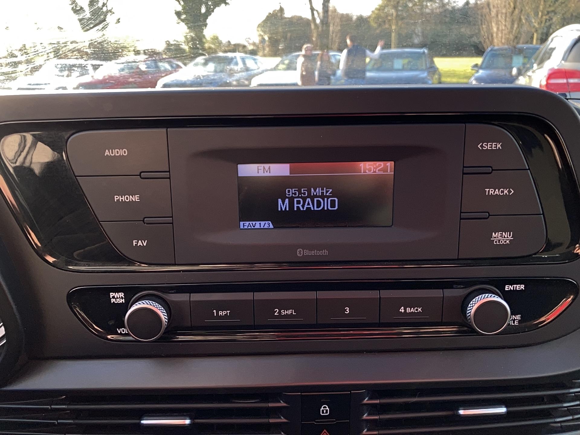 HYUNDAI i20 1.2 84 Initia - Véhicule Occasion Océane Auto