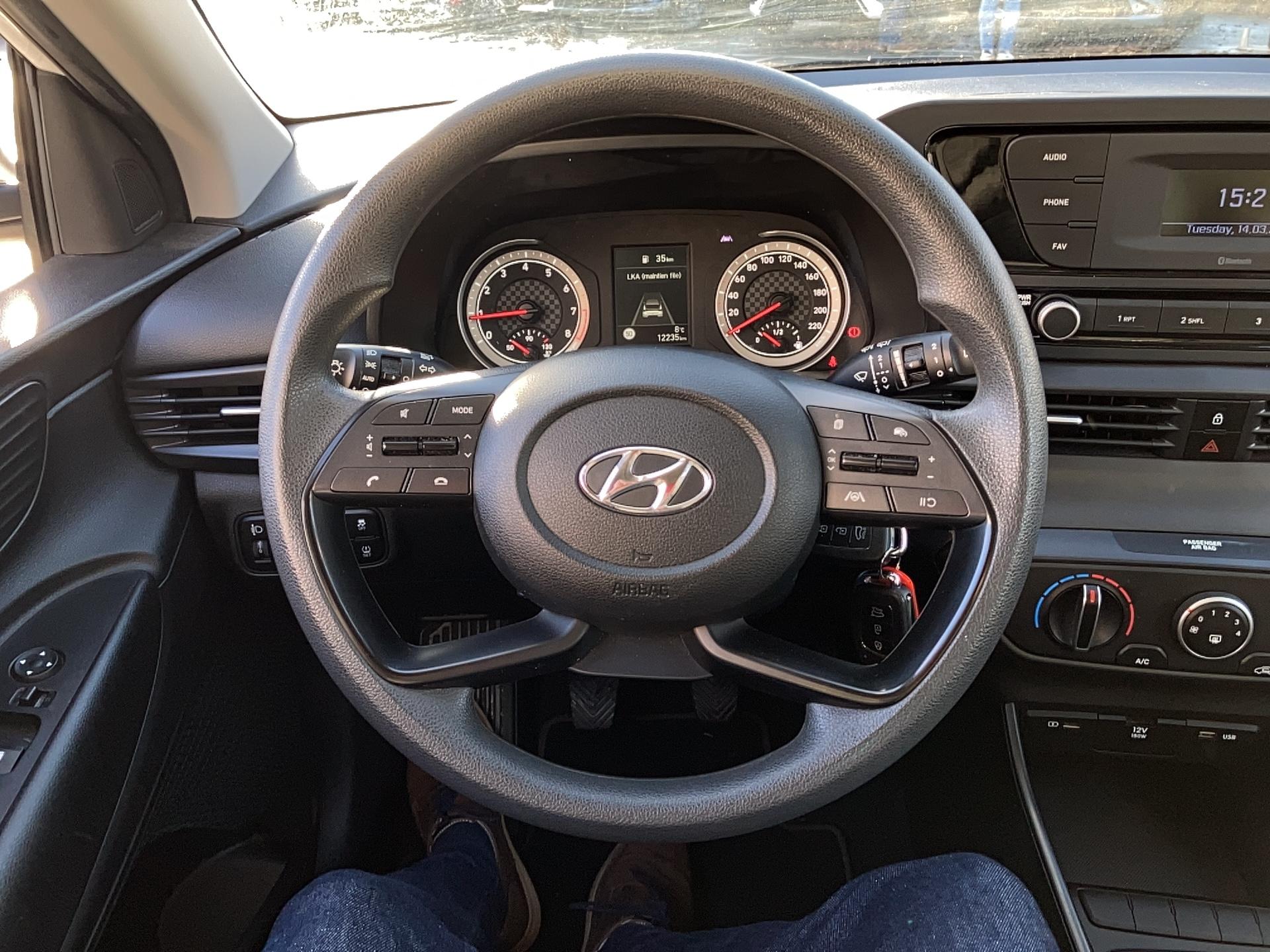 HYUNDAI i20 1.2 84 Initia - Véhicule Occasion Océane Auto