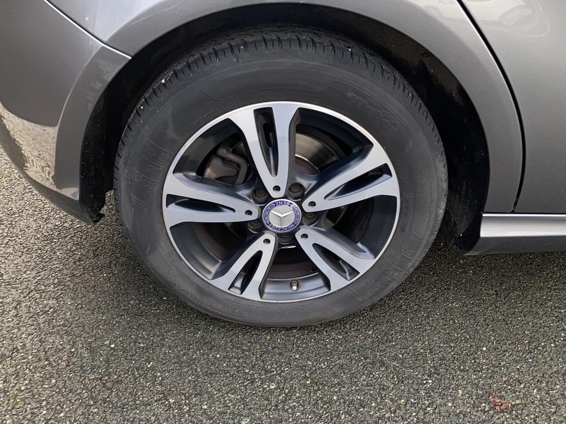 MERCEDES Classe A 180 d 7G-DCT Business Edition - Véhicule Occasion Océane Auto