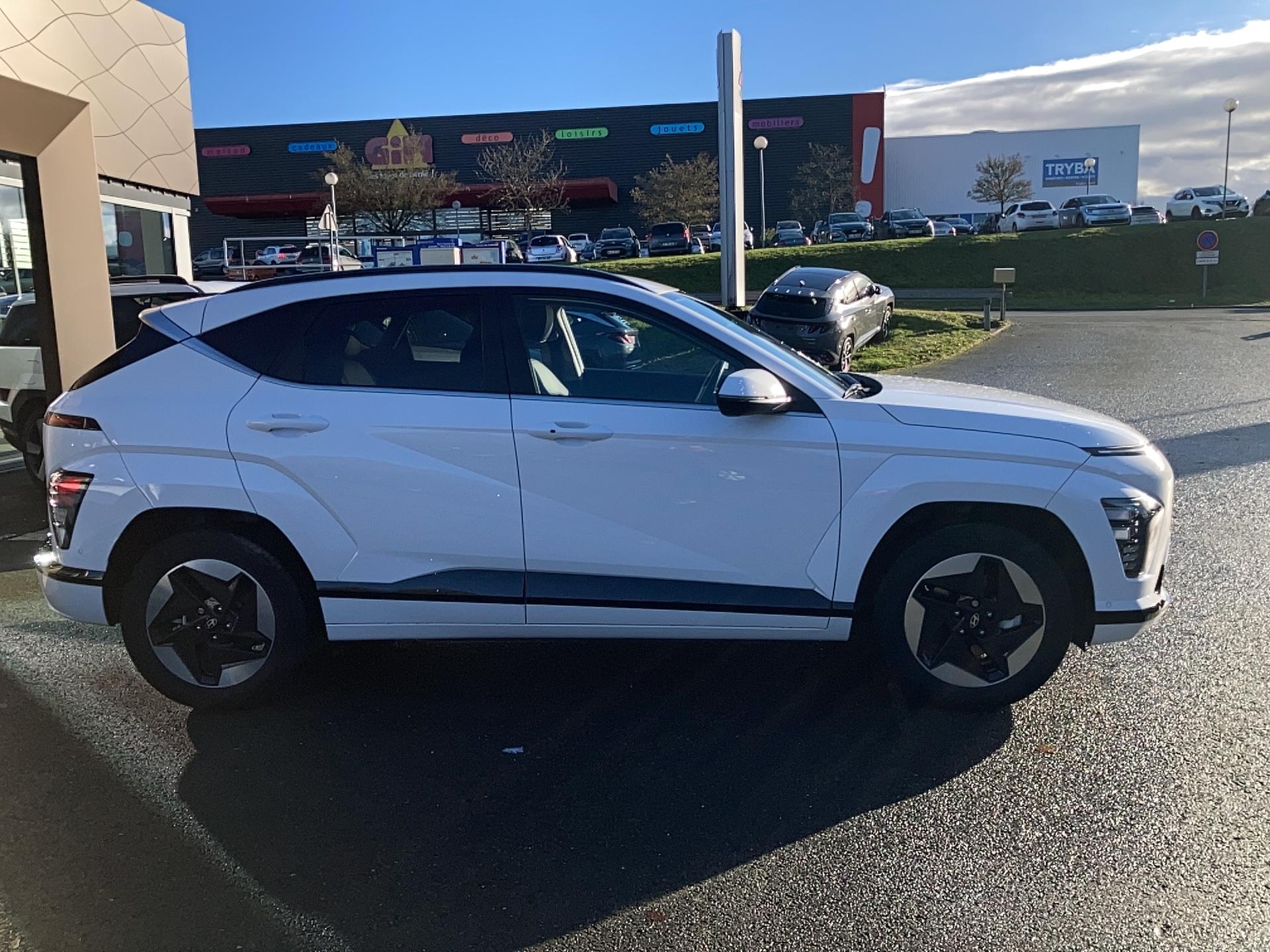 HYUNDAI Kona Electrique 65 kWh - 217 ch Premium - Véhicule Occasion - Océane Auto HYUNDAI Kona Electrique 65 kWh - 217 ch Premium - Véhicule Occasion Océane Auto