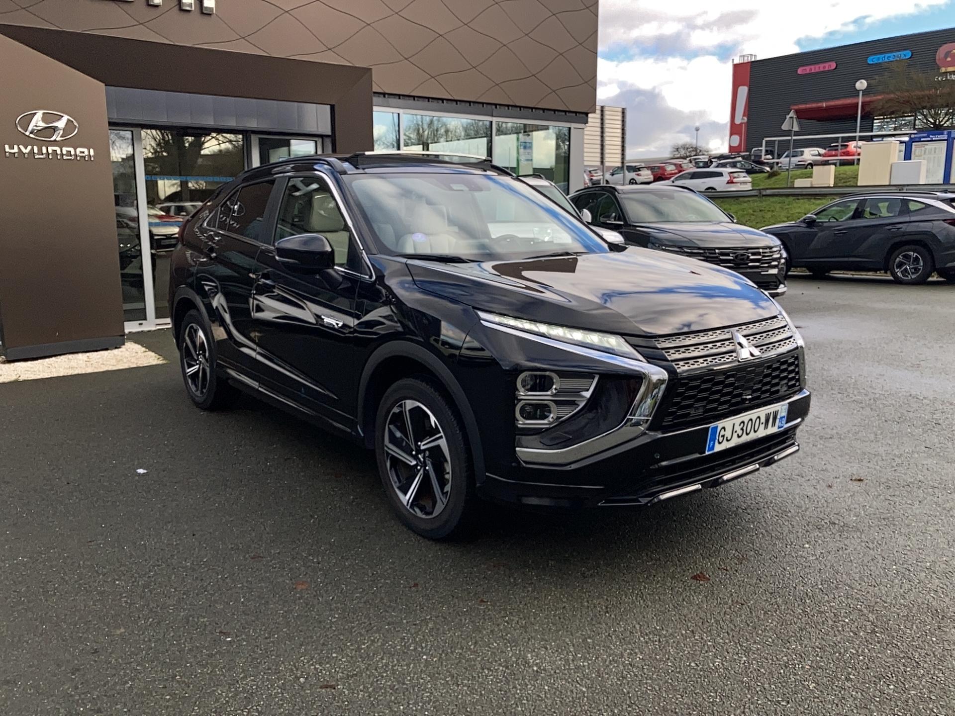 MITSUBISHI Eclipse Cross 2.4 MIVEC PHEV Twin Motor 4WD Instyle - Véhicule Occasion Océane Auto