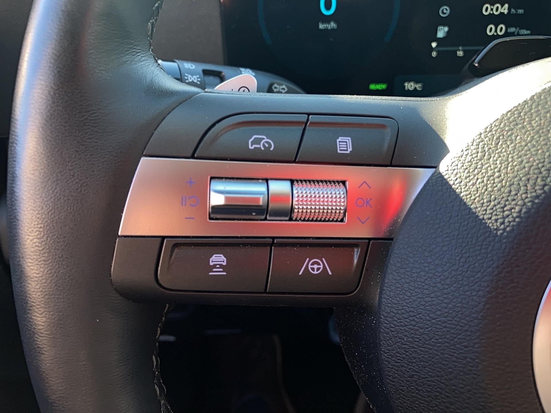 HYUNDAI Kona Electrique 65 kWh - 217 ch Premium - Véhicule Occasion - Océane Auto HYUNDAI Kona Electrique 65 kWh - 217 ch Premium - Véhicule Occasion Océane Auto