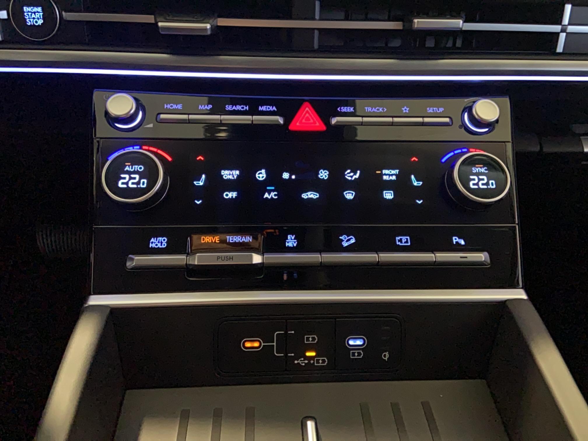 HYUNDAI Santa Fe 1.6 T-GDi Plug-in 253 HTRAC BVA6 Creative - Véhicule Occasion Océane Auto