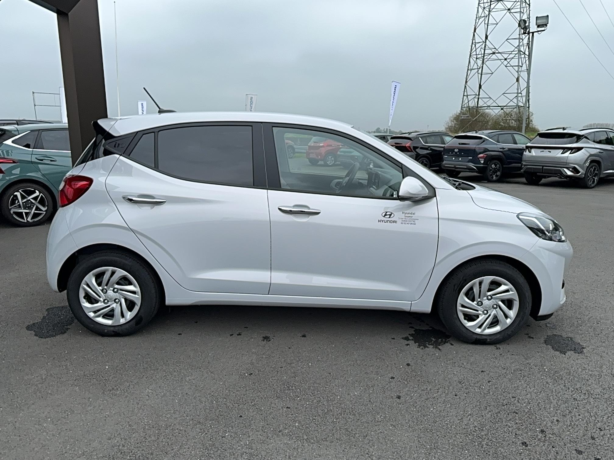 HYUNDAI i10 1.0 63 ECO Creative - Véhicule Occasion Océane Auto