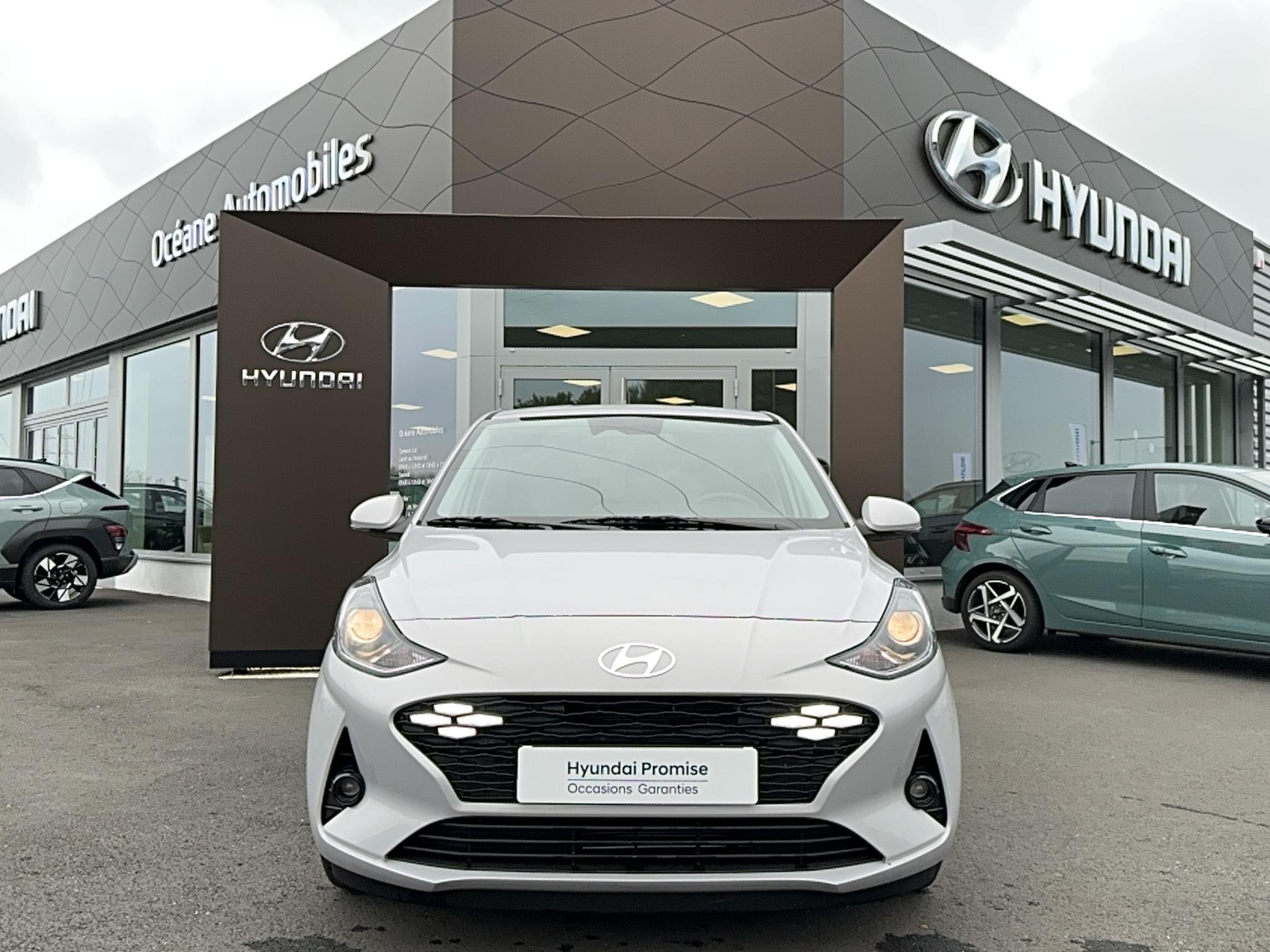 HYUNDAI i10 1.0 63 ECO Creative - Véhicule Occasion Océane Auto