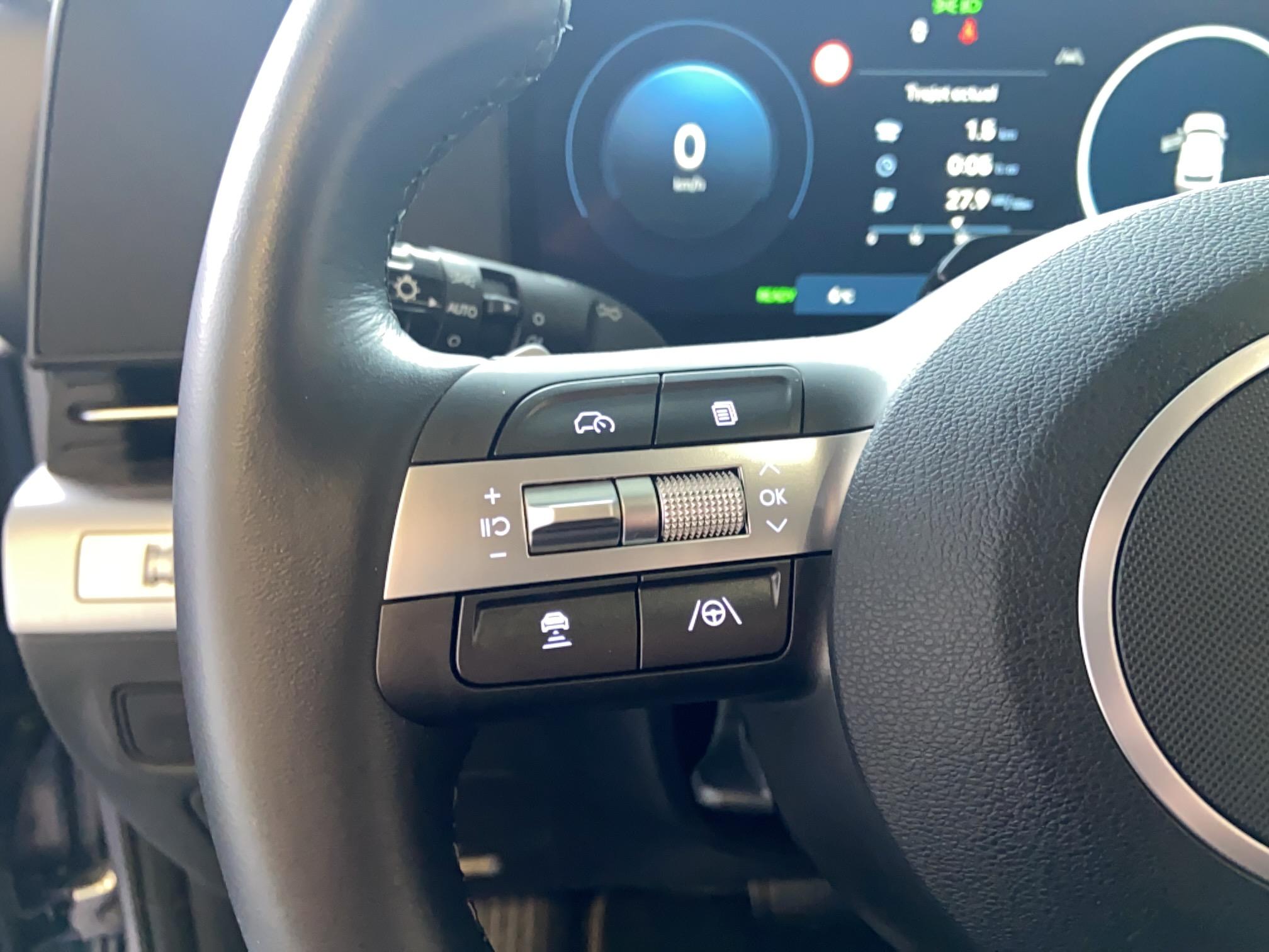 HYUNDAI Kona Electrique 65 kWh - 217 ch Intuitive - Véhicule Occasion Océane Auto