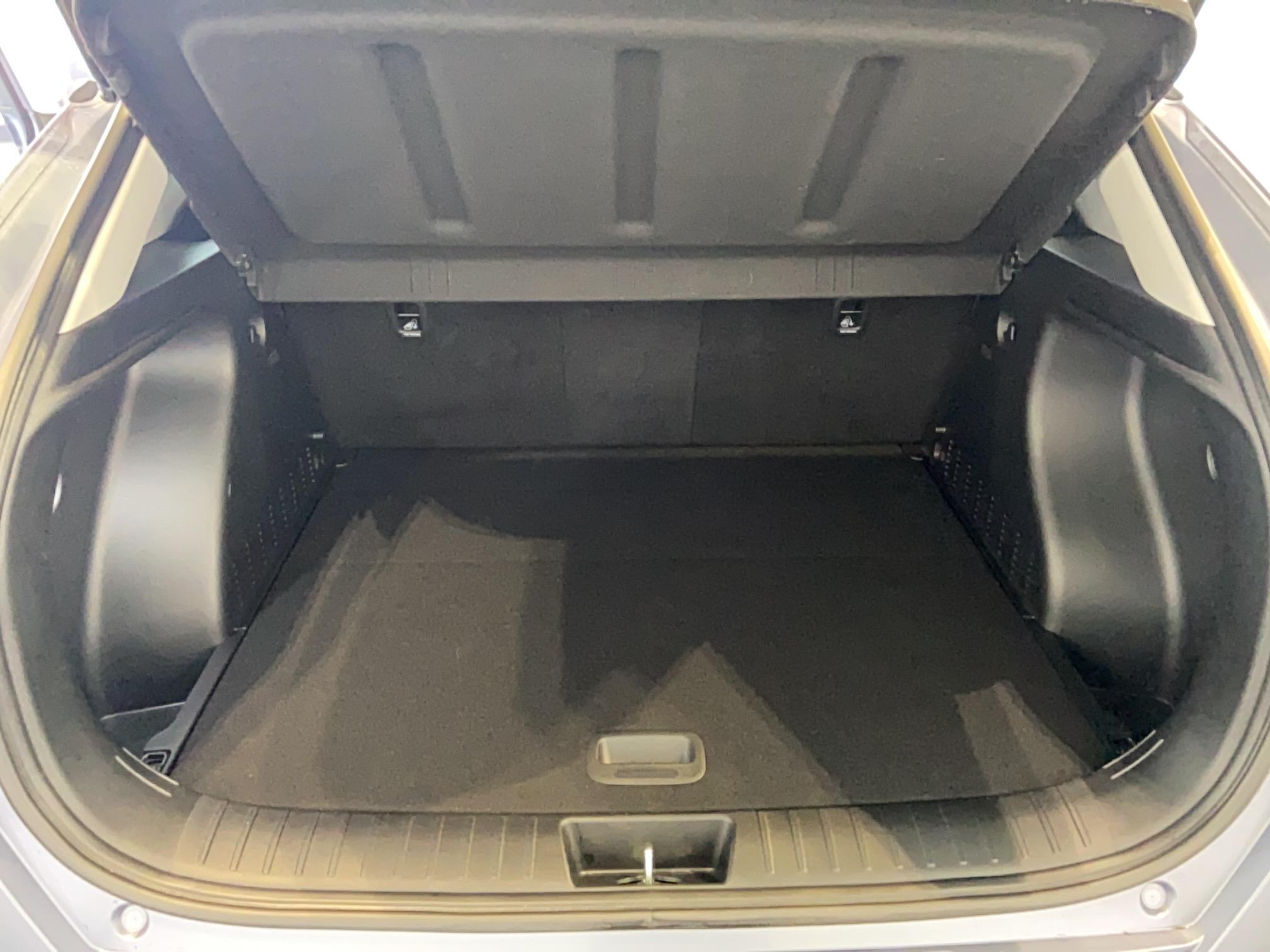 HYUNDAI Kona Electrique 65 kWh - 217 ch Intuitive - Véhicule Occasion Océane Auto