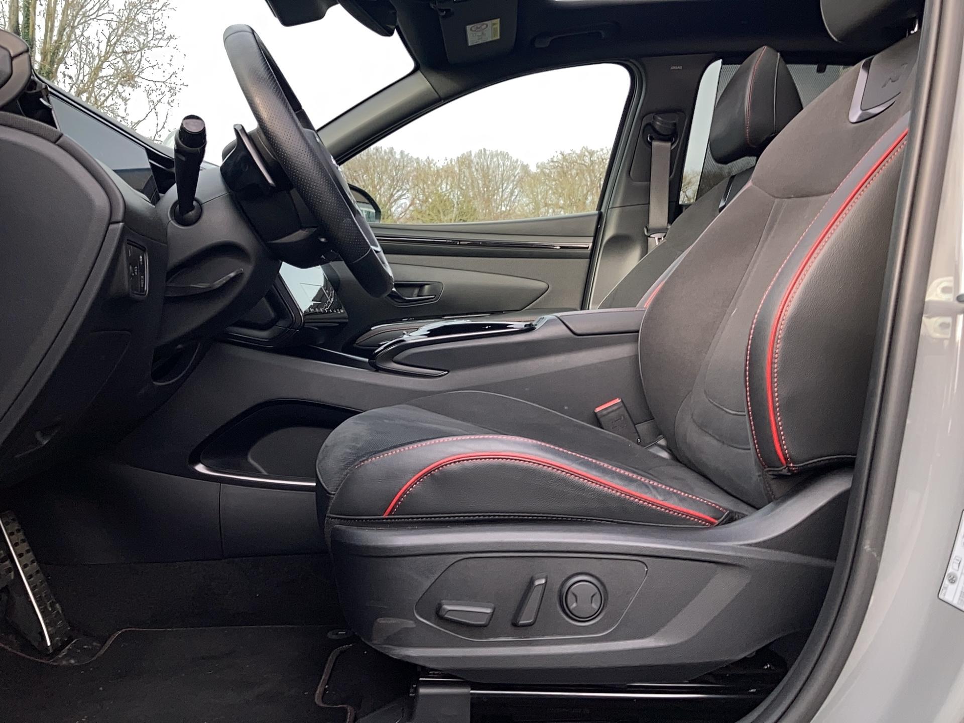 HYUNDAI Tucson 1.6 T-GDI 230 Hybrid BVA6 N Line Executive - Véhicule Occasion - Océane Auto HYUNDAI Tucson 1.6 T-GDI 230 Hybrid BVA6 N Line Executive - Véhicule Occasion Océane Auto