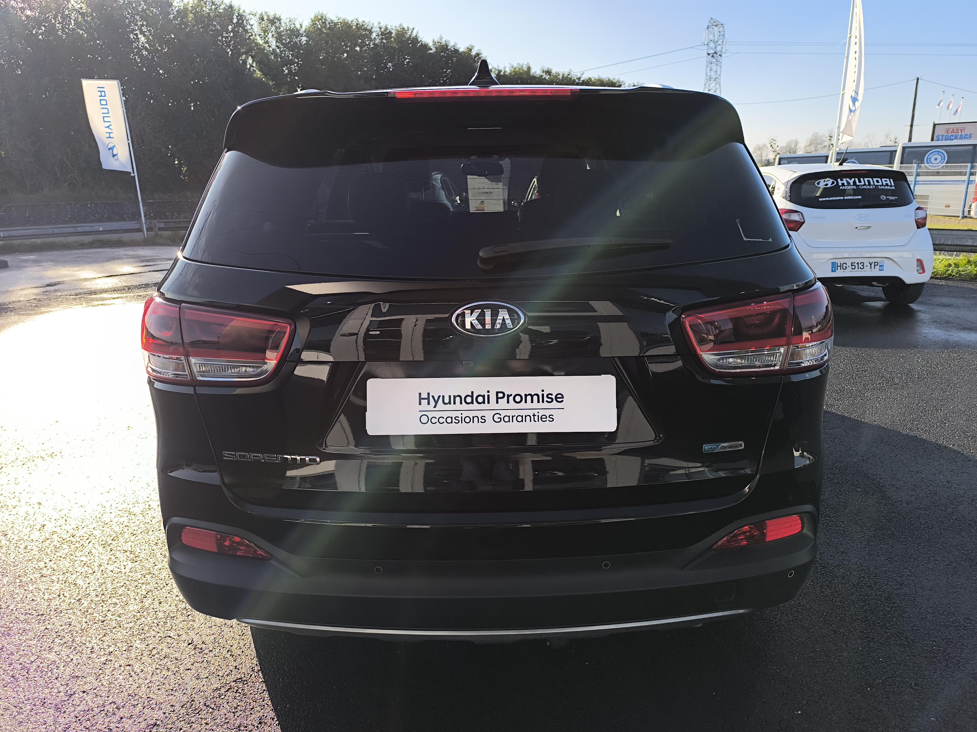 KIA Sorento 2.2 CRDI 200 ch ISG 4x4 7pl Ultimate A - Véhicule Occasion - Océane Auto KIA Sorento 2.2 CRDI 200 ch ISG 4x4 7pl Ultimate A - Véhicule Occasion Océane Auto