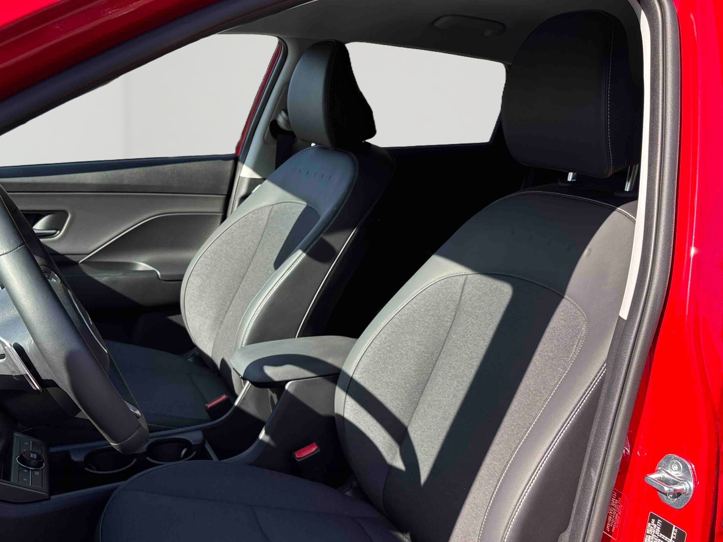 HYUNDAI Kona Electrique 65 kWh - 217 ch Premium - Véhicule Occasion Océane Auto