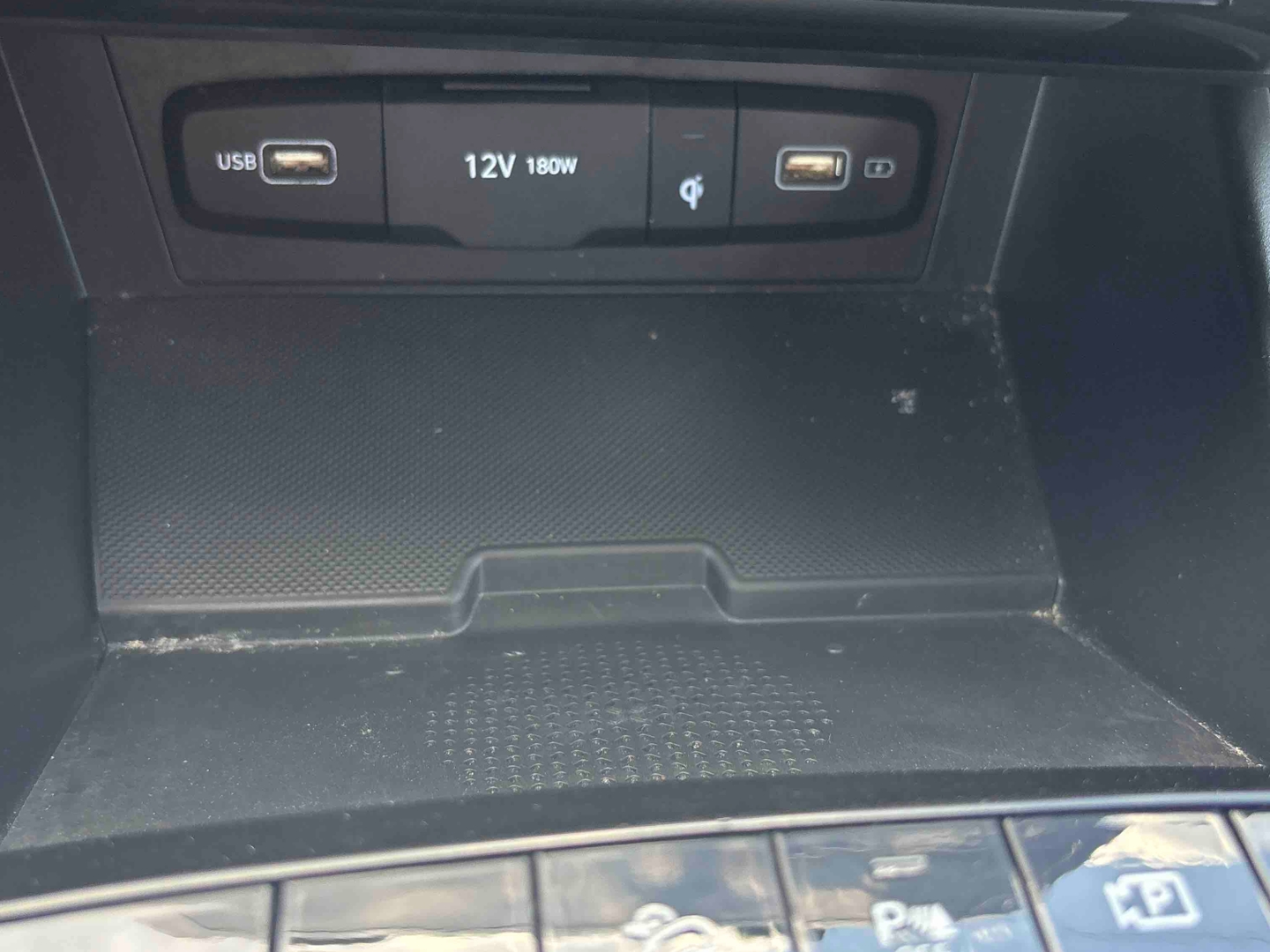 HYUNDAI Tucson 1.6 T-GDI 265 HTRAC Plug-in BVA6 Business - Véhicule Occasion - Océane Auto HYUNDAI Tucson 1.6 T-GDI 265 HTRAC Plug-in BVA6 Business - Véhicule Occasion Océane Auto