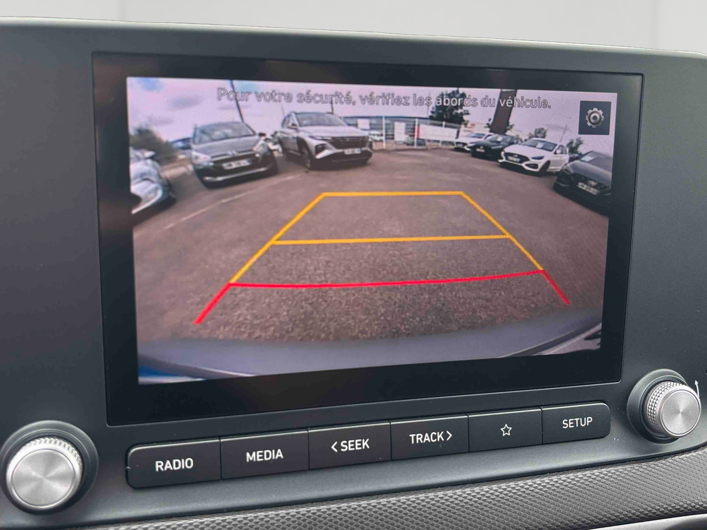 HYUNDAI Kona Electrique 39 kWh - 136 ch Intuitive - Véhicule Occasion - Océane Auto HYUNDAI Kona Electrique 39 kWh - 136 ch Intuitive - Véhicule Occasion Océane Auto
