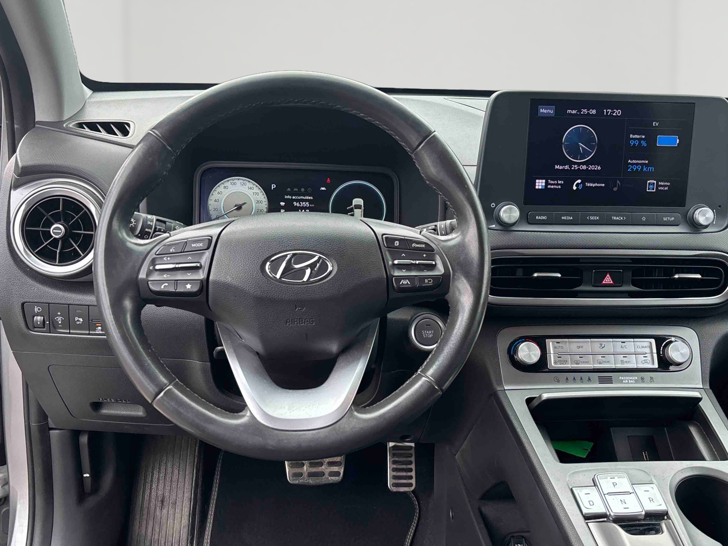 HYUNDAI Kona Electrique 39 kWh - 136 ch Intuitive - Véhicule Occasion - Océane Auto HYUNDAI Kona Electrique 39 kWh - 136 ch Intuitive - Véhicule Occasion Océane Auto