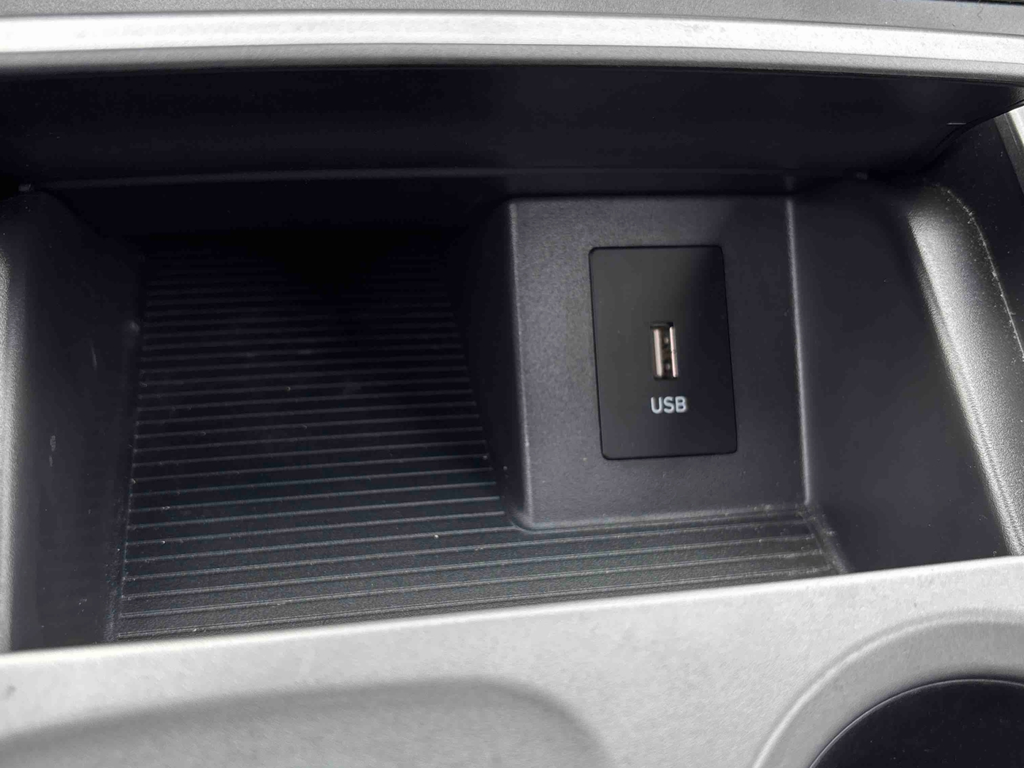 HYUNDAI Kona Electrique 39 kWh - 136 ch Intuitive - Véhicule Occasion - Océane Auto HYUNDAI Kona Electrique 39 kWh - 136 ch Intuitive - Véhicule Occasion Océane Auto