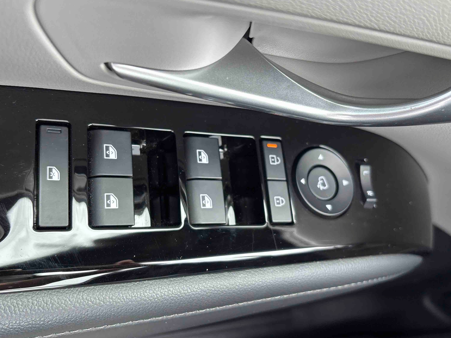 HYUNDAI Tucson 1.6 T-GDI 215 Hybrid BVA6 Executive - Véhicule Occasion - Océane Auto HYUNDAI Tucson 1.6 T-GDI 215 Hybrid BVA6 Executive - Véhicule Occasion Océane Auto