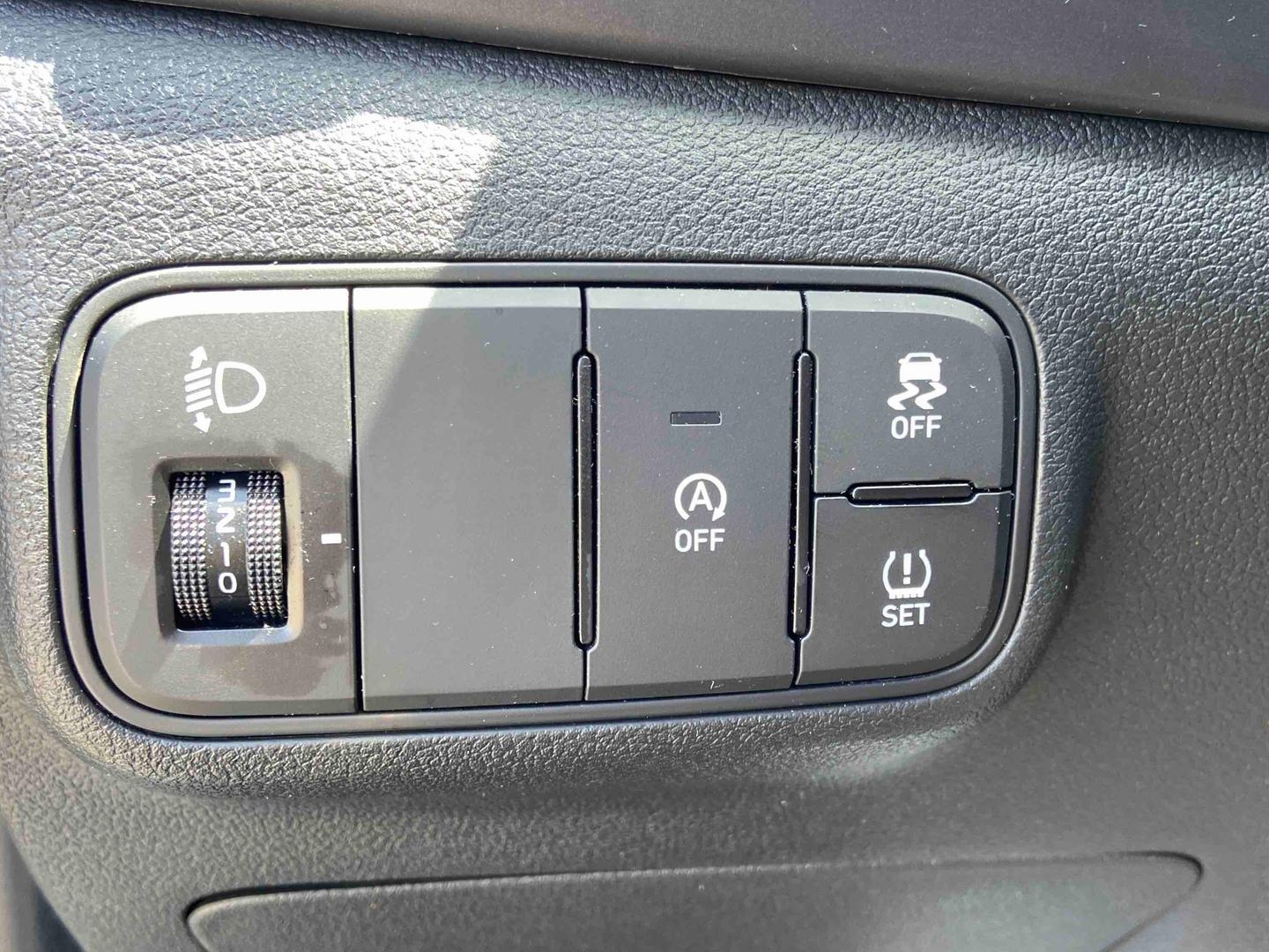 HYUNDAI i20 1.2 79 Initia - Véhicule Occasion - Océane Auto HYUNDAI i20 1.2 79 Initia - Véhicule Occasion Océane Auto