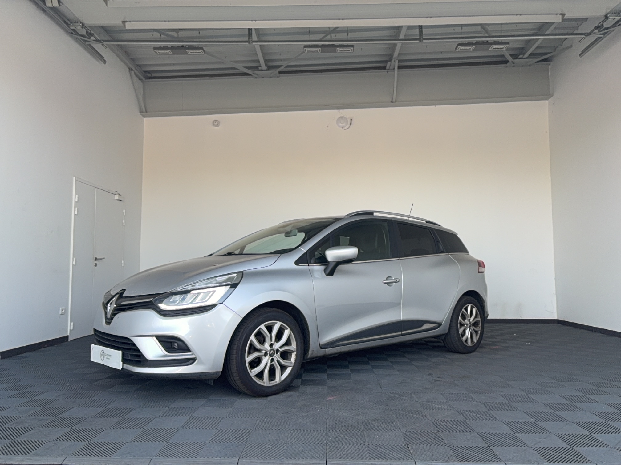 RENAULT Clio Estate TCe 120 Energy EDC Intens - Véhicule Occasion - Océane Auto RENAULT Clio Estate TCe 120 Energy EDC Intens - Véhicule Occasion Océane Auto