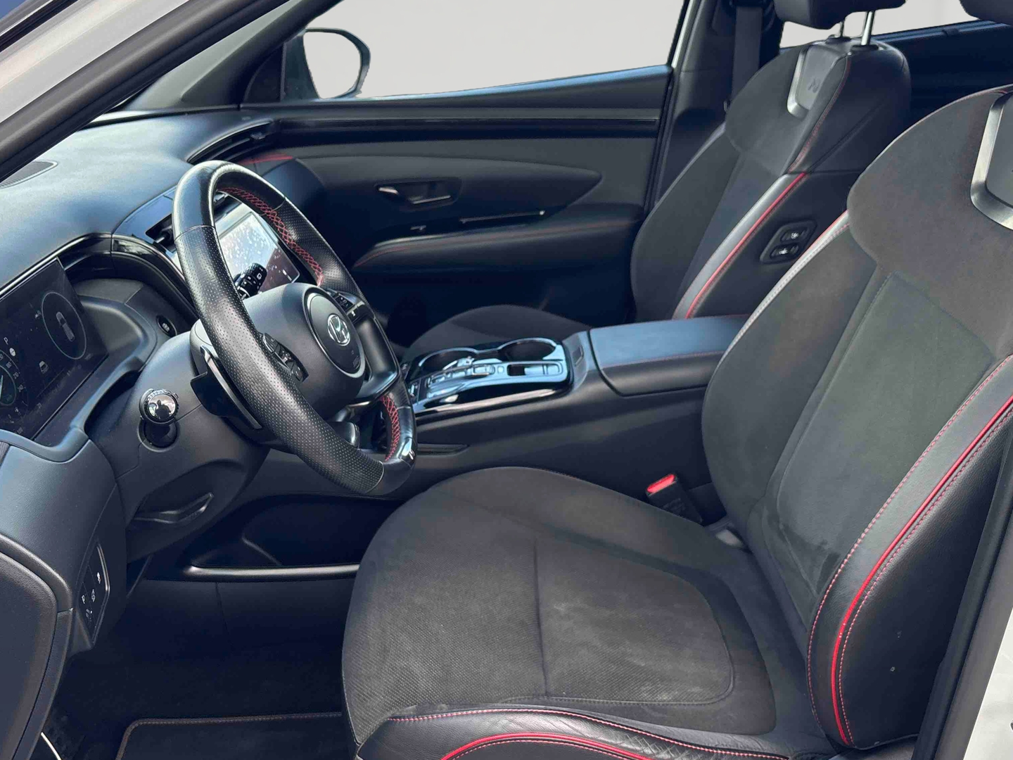 HYUNDAI Tucson 1.6 CRDi 136 Hybrid 48V DCT-7 N Line Executive - Véhicule Occasion - Océane Auto HYUNDAI Tucson 1.6 CRDi 136 Hybrid 48V DCT-7 N Line Executive - Véhicule Occasion Océane Auto