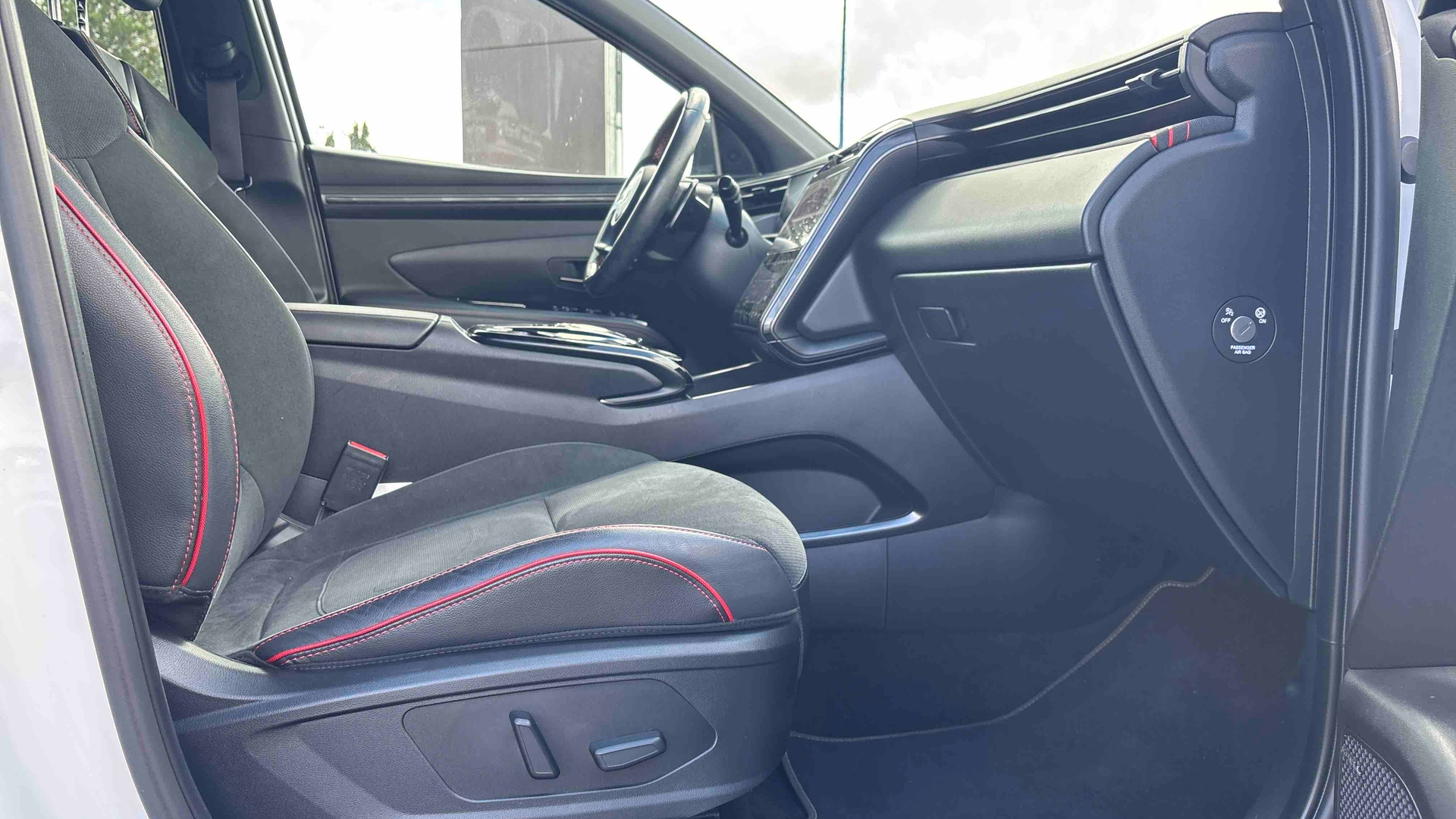 HYUNDAI Tucson 1.6 CRDi 136 Hybrid 48V DCT-7 N Line Executive - Véhicule Occasion - Océane Auto HYUNDAI Tucson 1.6 CRDi 136 Hybrid 48V DCT-7 N Line Executive - Véhicule Occasion Océane Auto