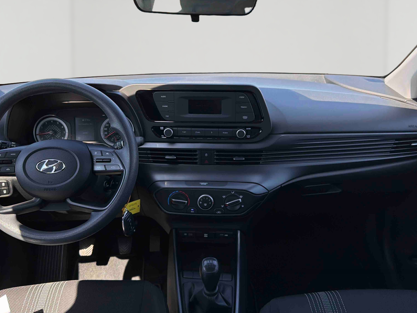 HYUNDAI i20 1.2 84 Initia - Véhicule Occasion Océane Auto