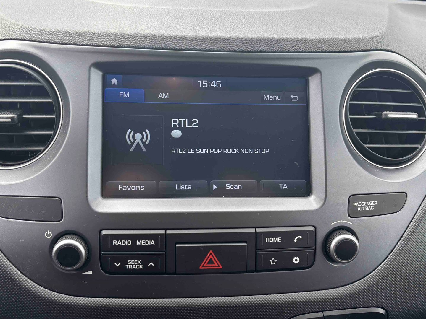 HYUNDAI i10 1.0 66 BVM5 Edition #Mondial 2019 - Véhicule Occasion - Océane Auto HYUNDAI i10 1.0 66 BVM5 Edition #Mondial 2019 - Véhicule Occasion Océane Auto