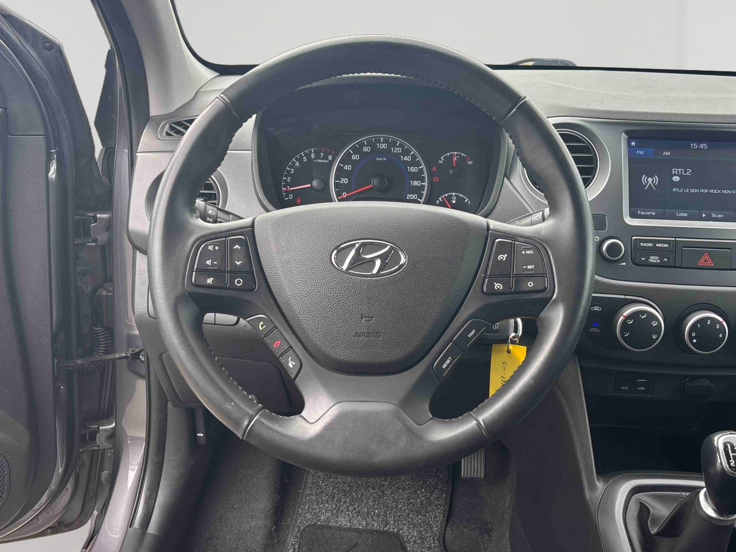 HYUNDAI i10 1.0 66 BVM5 Edition #Mondial 2019 - Véhicule Occasion - Océane Auto HYUNDAI i10 1.0 66 BVM5 Edition #Mondial 2019 - Véhicule Occasion Océane Auto
