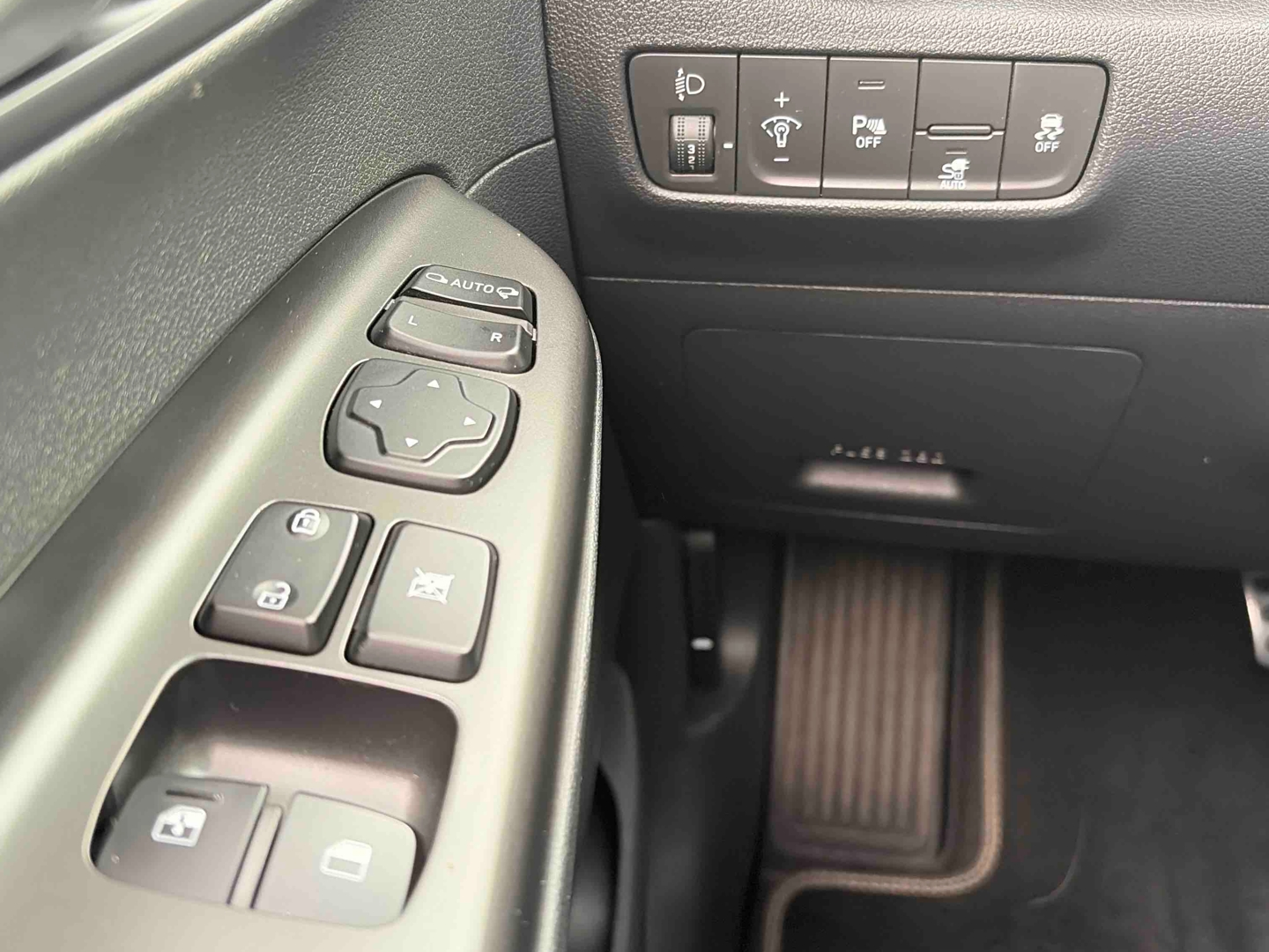 HYUNDAI Kona Electrique 39 kWh - 136 ch Intuitive - Véhicule Occasion Océane Auto