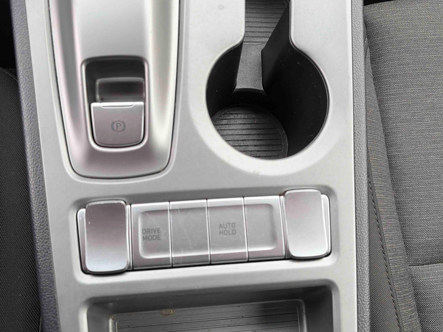 HYUNDAI Kona Electrique 39 kWh - 136 ch Intuitive - Véhicule Occasion Océane Auto
