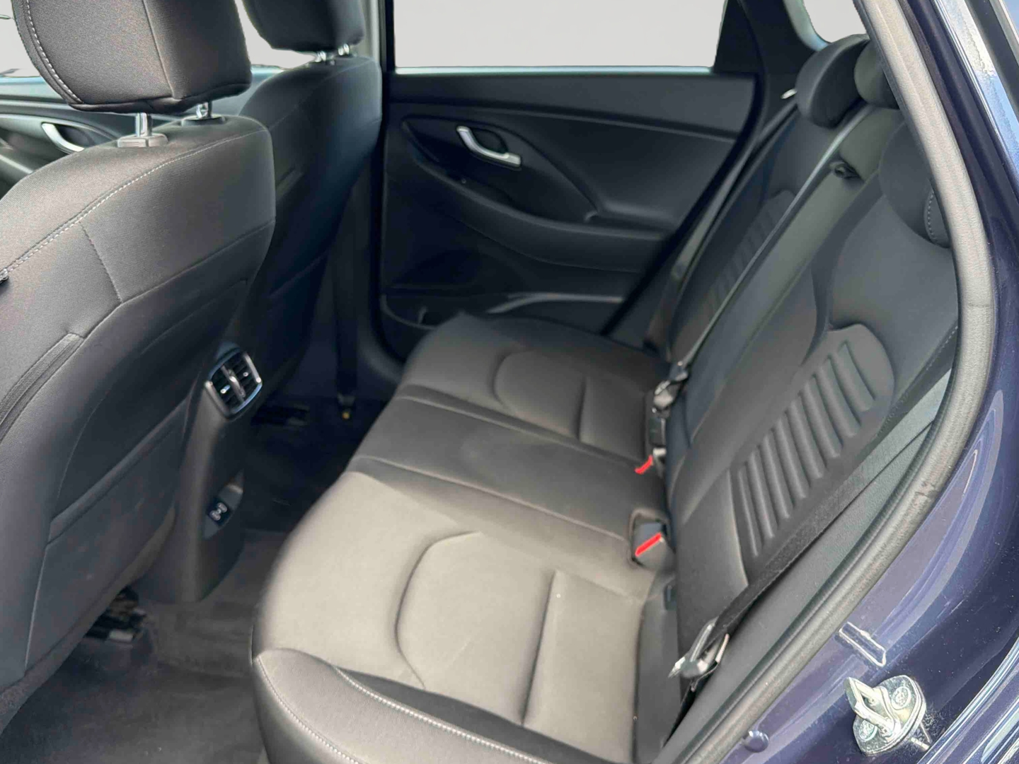 HYUNDAI i30 SW 1.0 T-GDi 100 DCT-7 Creative - Véhicule Occasion Océane Auto