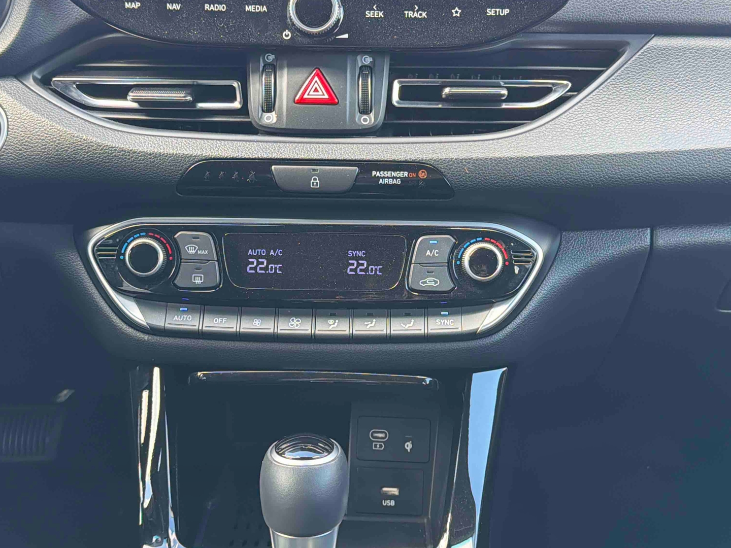 HYUNDAI i30 SW 1.0 T-GDi 100 DCT-7 Creative - Véhicule Occasion Océane Auto