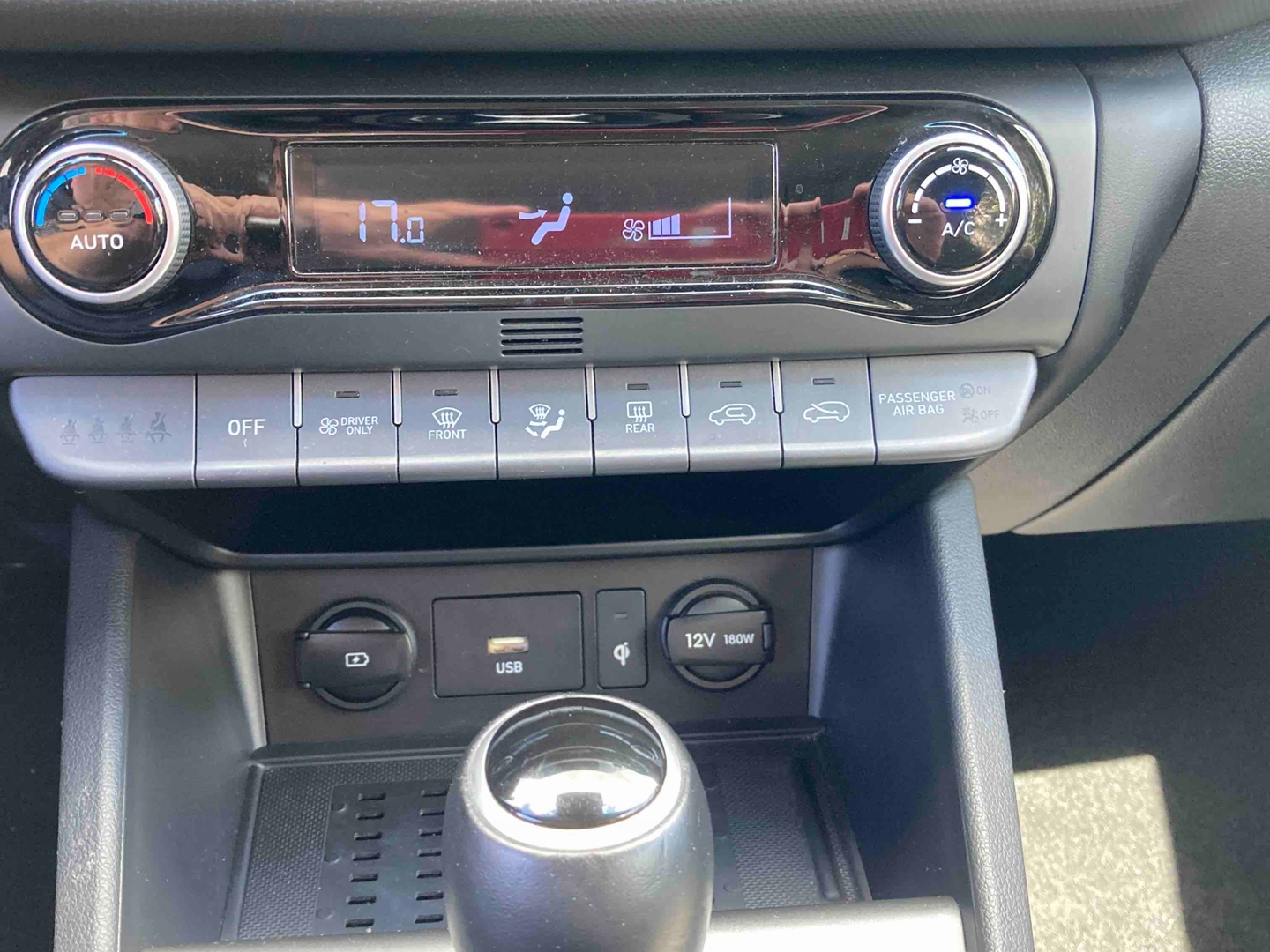 HYUNDAI Kona Hybrid 141 Creative - Véhicule Occasion Océane Auto