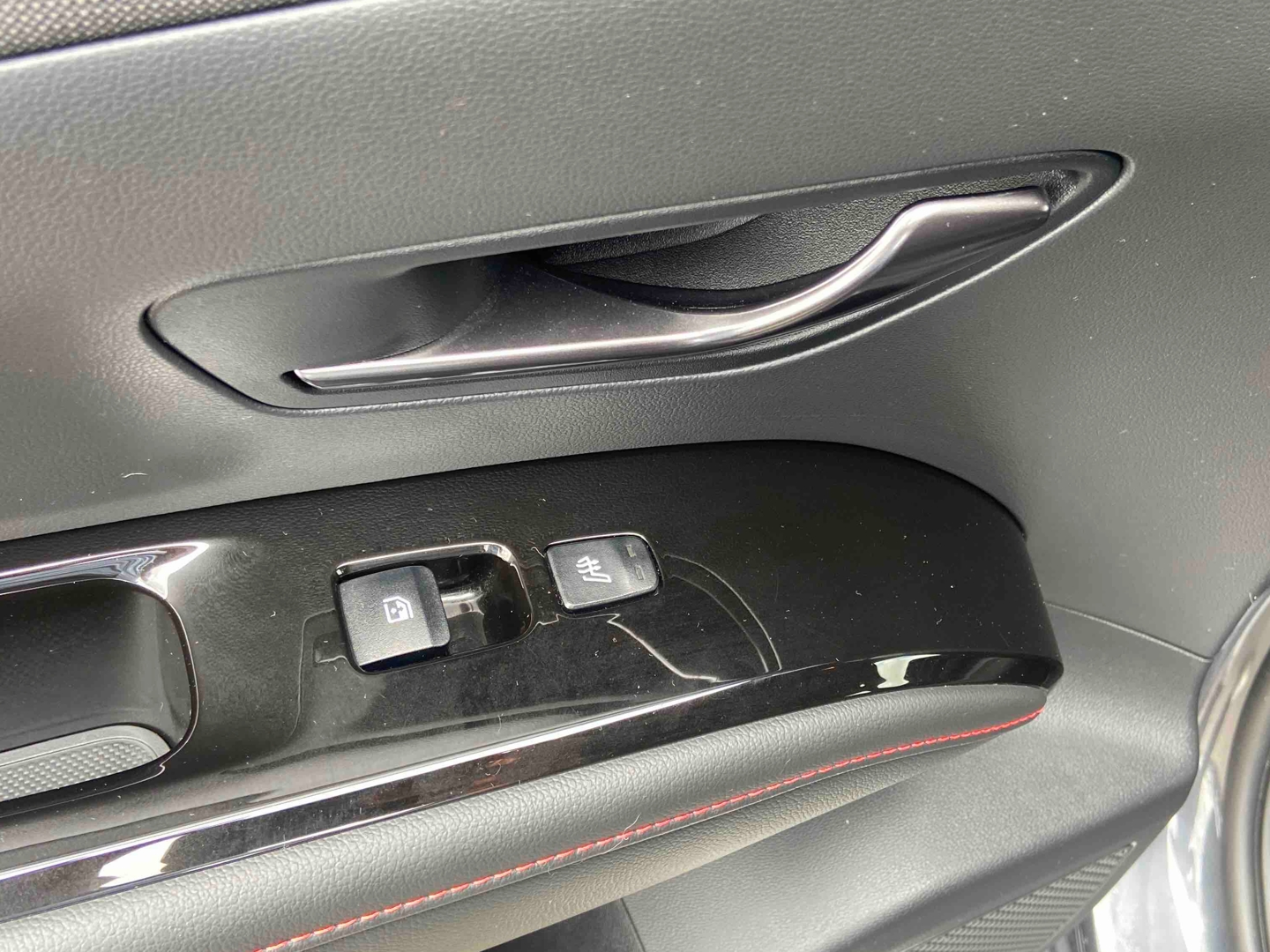 HYUNDAI Tucson 1.6 T-GDI 230 Hybrid BVA6 N Line Executive - Véhicule Occasion Océane Auto