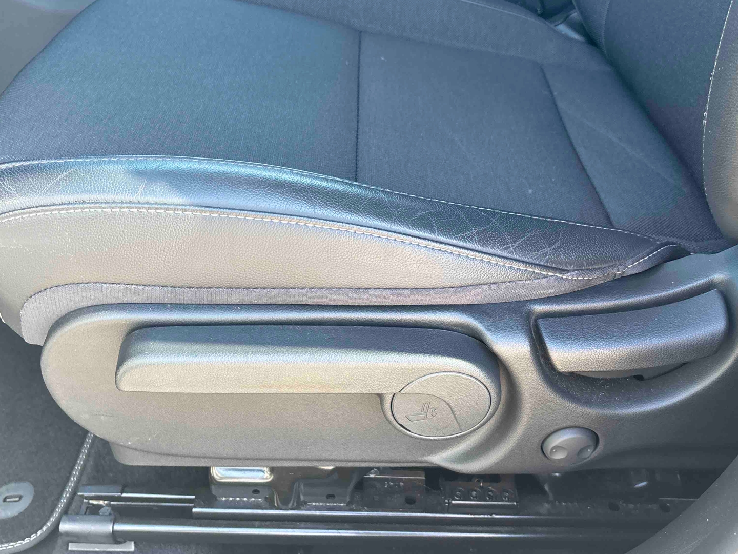 HYUNDAI Kona Hybrid 141 Creative - Véhicule Occasion Océane Auto