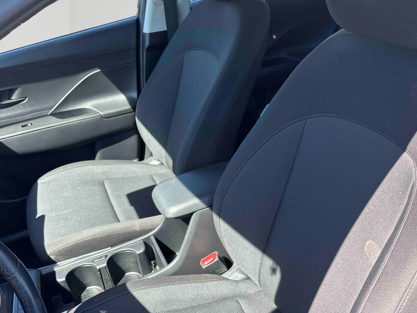 HYUNDAI Kona Hybrid 129 Intuitive - Véhicule Occasion - Océane Auto HYUNDAI Kona Hybrid 129 Intuitive - Véhicule Occasion Océane Auto