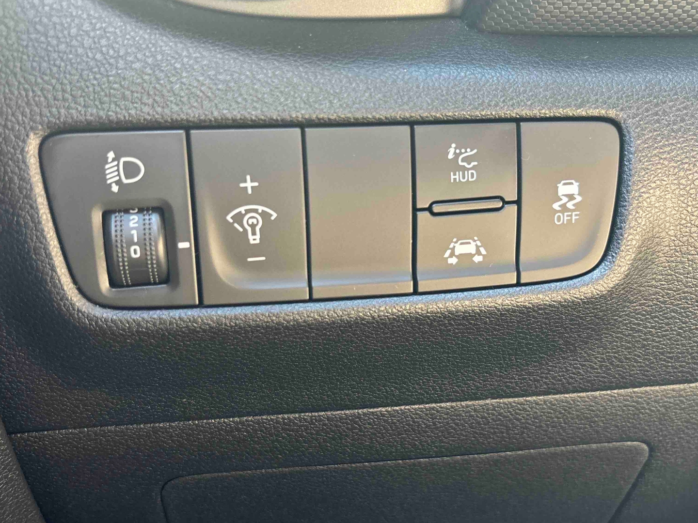 HYUNDAI Kona 1.0 T-GDi 120 Edition #1 - Véhicule Occasion - Océane Auto HYUNDAI Kona 1.0 T-GDi 120 Edition #1 - Véhicule Occasion Océane Auto