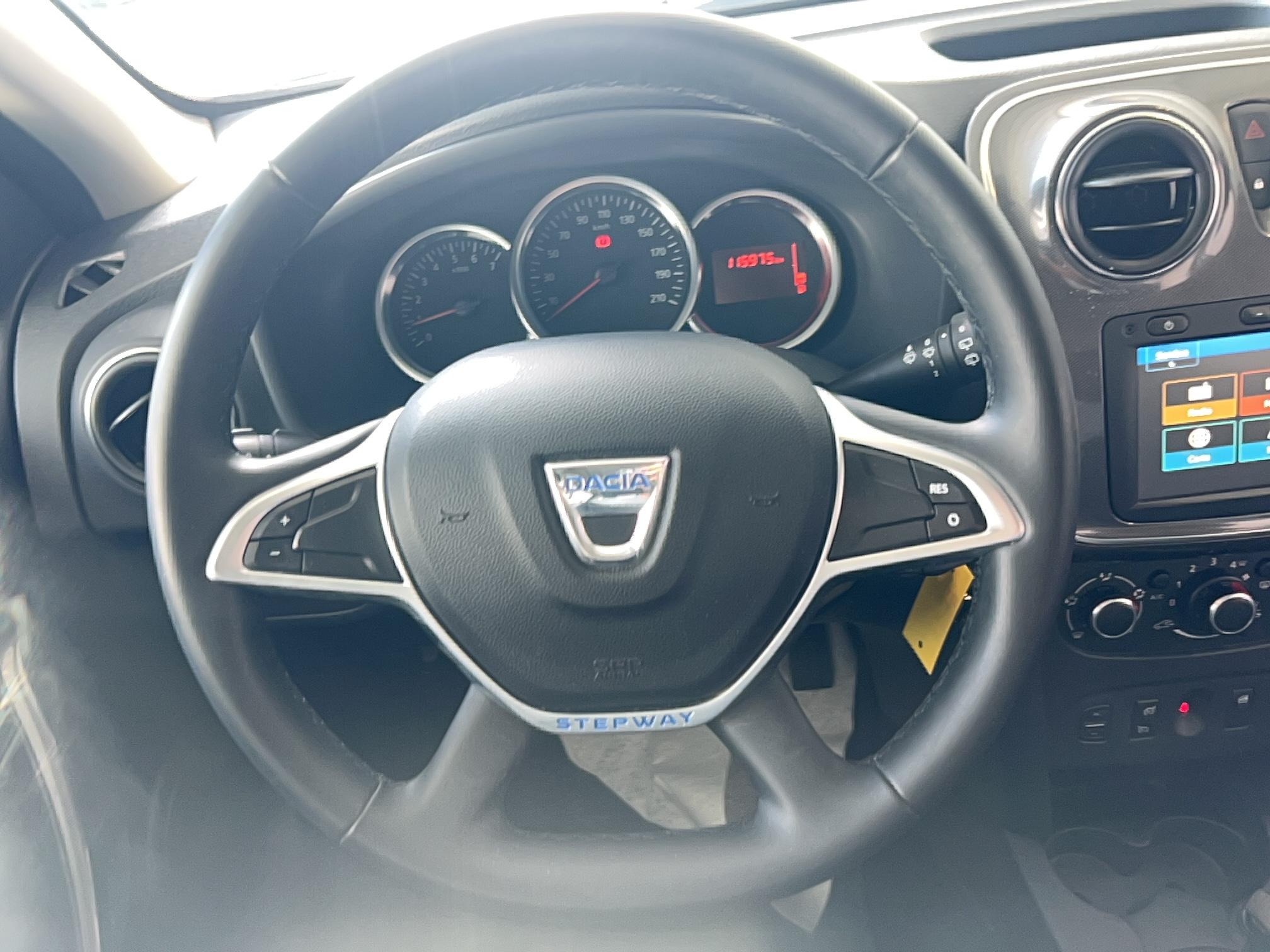 DACIA Logan MCV TCe 90 Stepway - Véhicule Occasion Océane Auto
