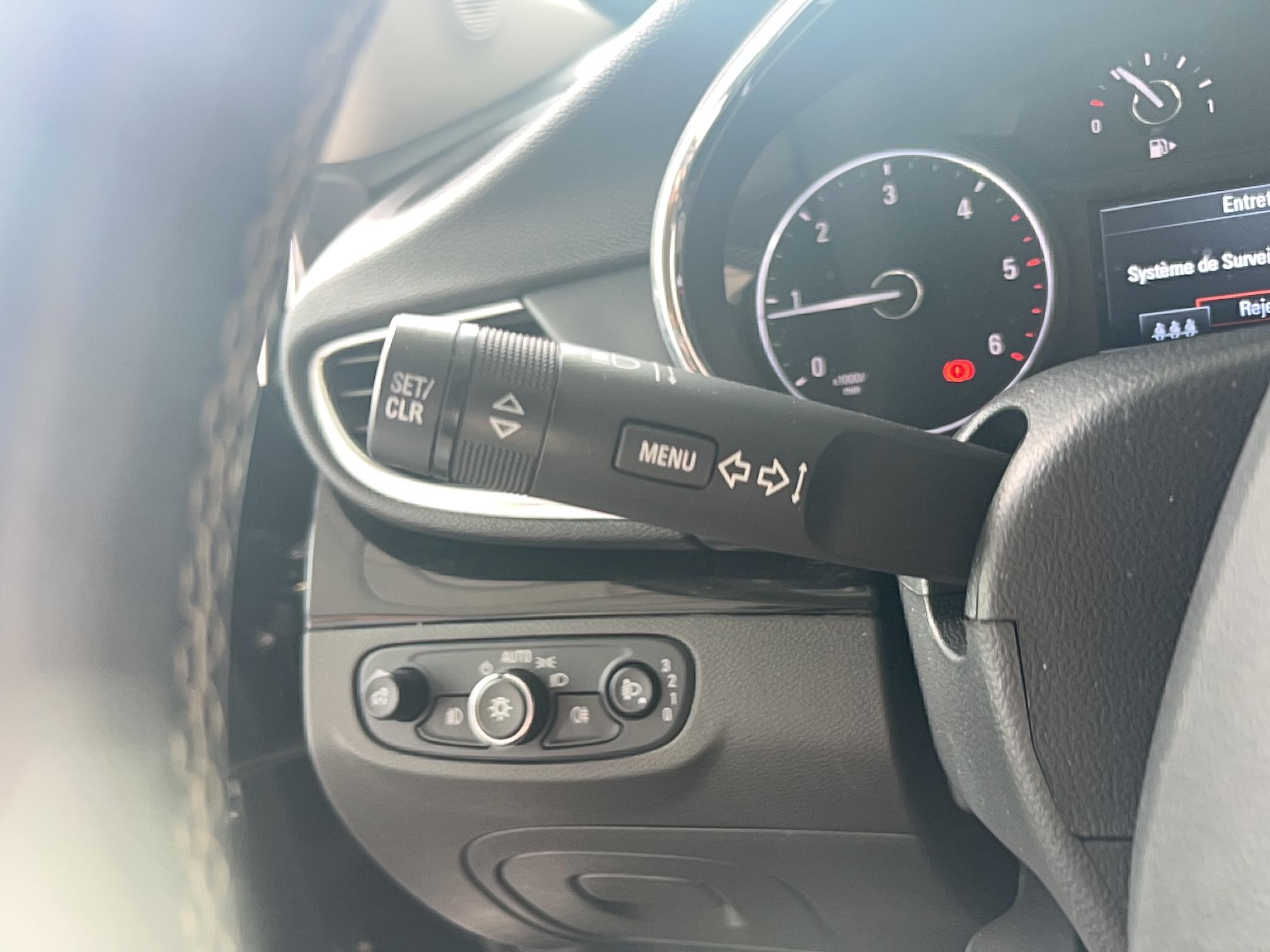 OPEL Mokka X 1.6 CDTI - 136 ch 4x2 BVA6 Ultimate - Véhicule Occasion - Océane Auto OPEL Mokka X 1.6 CDTI - 136 ch 4x2 BVA6 Ultimate - Véhicule Occasion Océane Auto