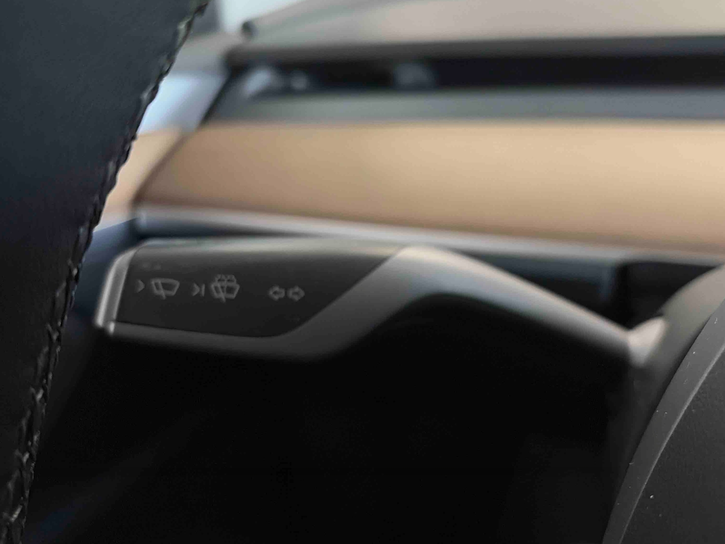 TESLA MODEL Y Performance Dual Motor AWD - Véhicule Occasion - Océane Auto TESLA MODEL Y Performance Dual Motor AWD - Véhicule Occasion Océane Auto