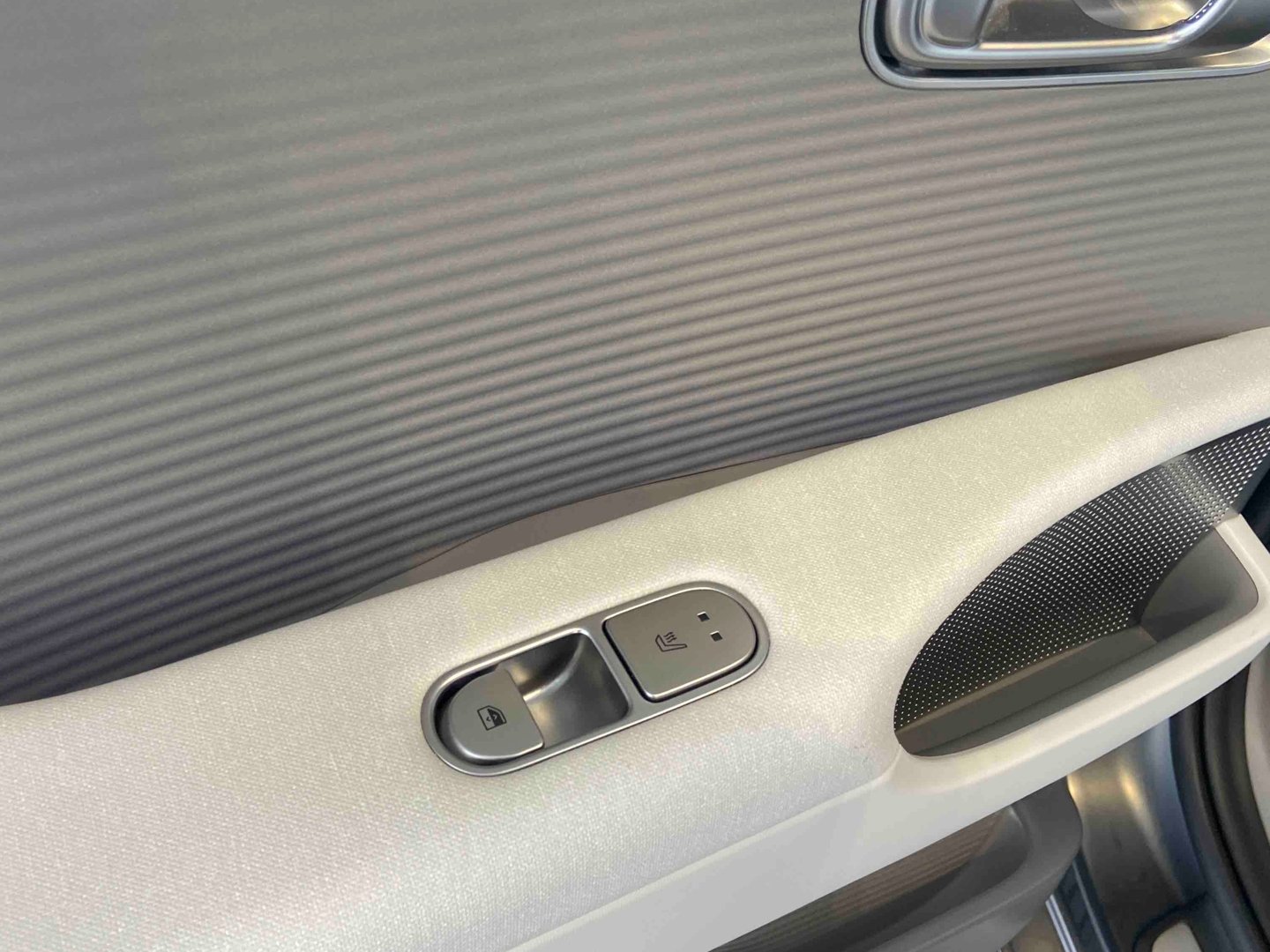 HYUNDAI Ioniq 6 77 kWh 229 ch Executive - Véhicule Occasion - Océane Auto HYUNDAI Ioniq 6 77 kWh 229 ch Executive - Véhicule Occasion Océane Auto