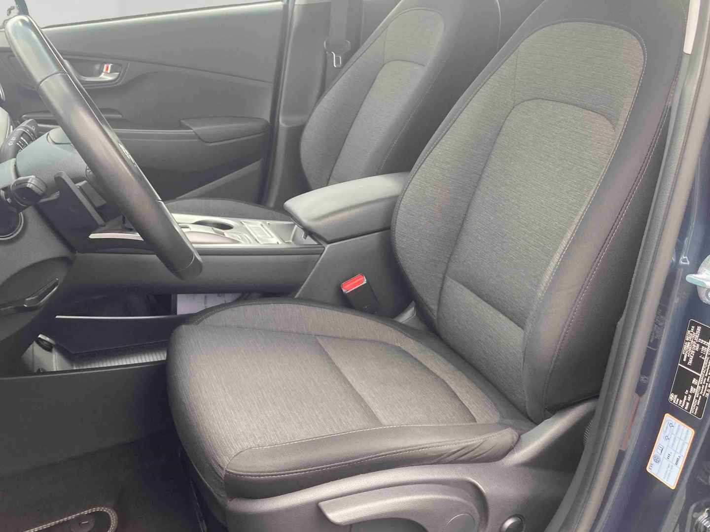 HYUNDAI Kona Electrique 39 kWh - 136 ch Intuitive - Véhicule Occasion - Océane Auto HYUNDAI Kona Electrique 39 kWh - 136 ch Intuitive - Véhicule Occasion Océane Auto