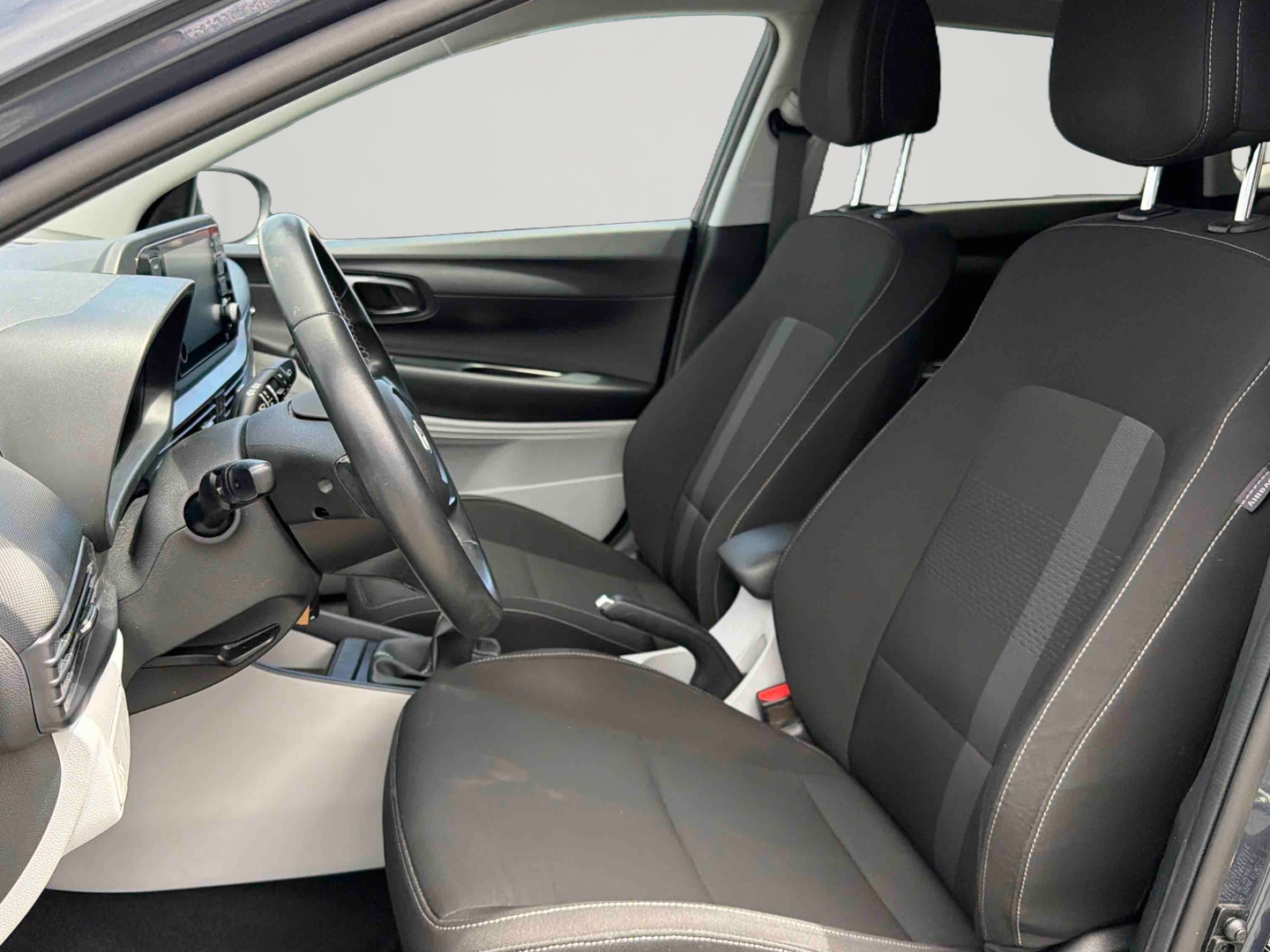 HYUNDAI i20 1.2 84 Intuitive - Véhicule Occasion - Océane Auto HYUNDAI i20 1.2 84 Intuitive - Véhicule Occasion Océane Auto