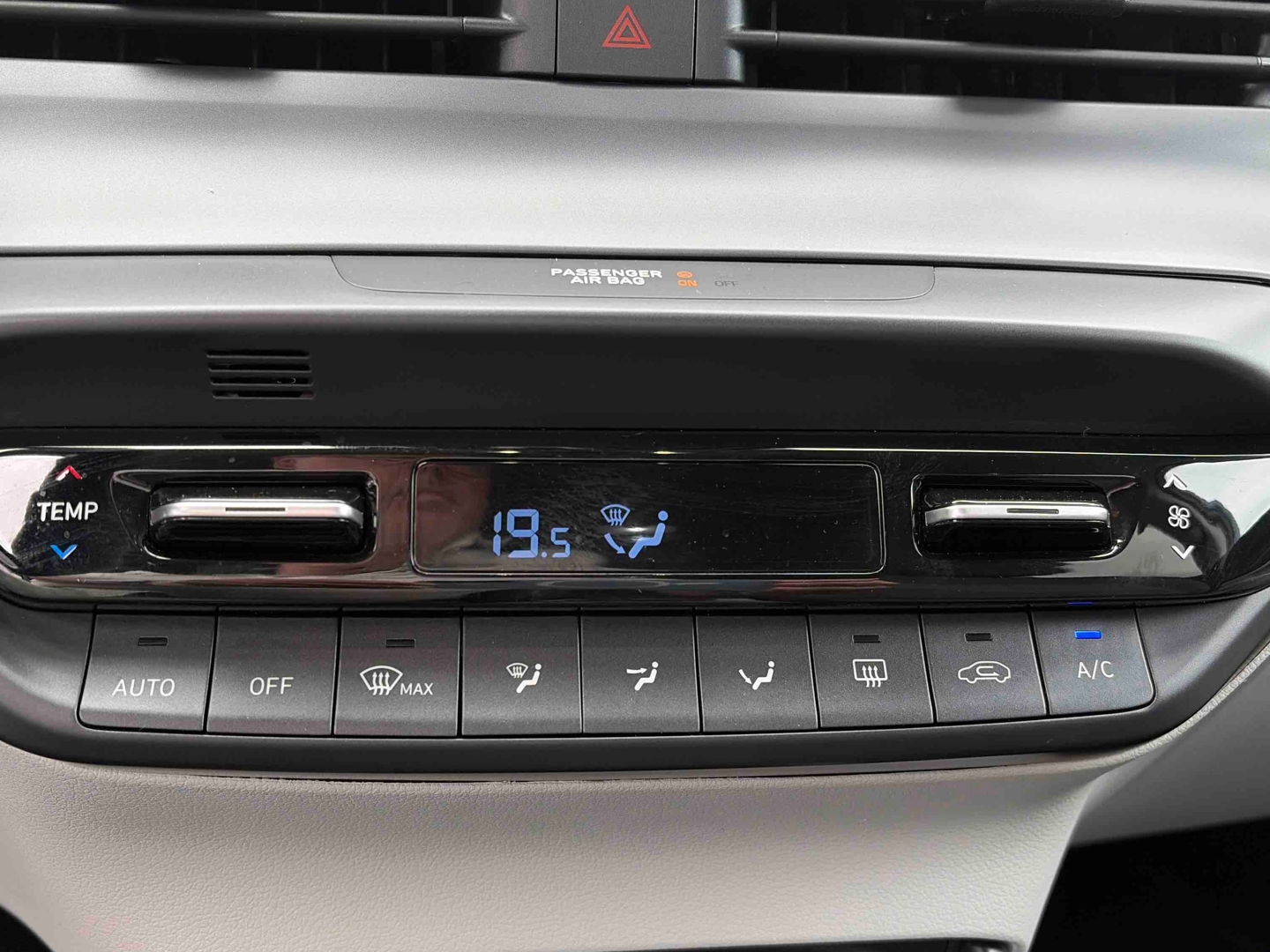 HYUNDAI Bayon 1.0 T-GDi 100 Creative - Véhicule Occasion - Océane Auto HYUNDAI Bayon 1.0 T-GDi 100 Creative - Véhicule Occasion Océane Auto