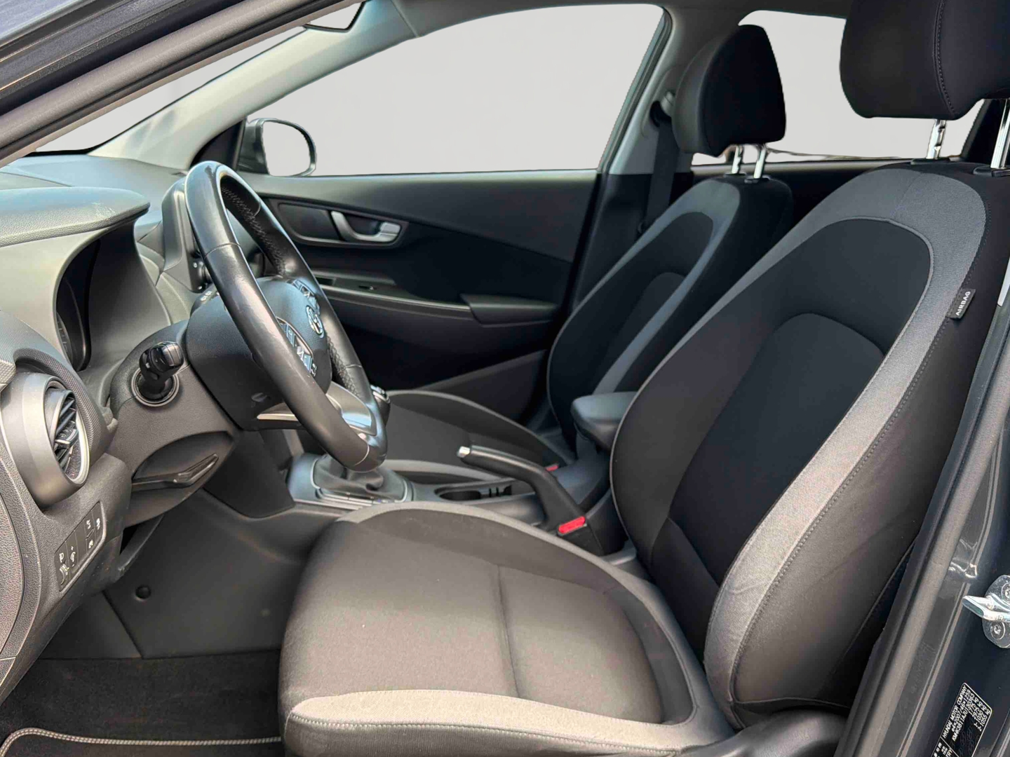 HYUNDAI Kona 1.0 T-GDi 120 Edition #1 - Véhicule Occasion - Océane Auto HYUNDAI Kona 1.0 T-GDi 120 Edition #1 - Véhicule Occasion Océane Auto