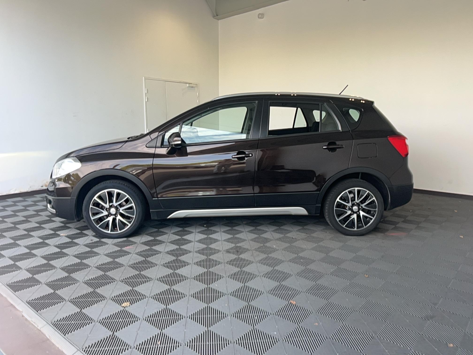 SUZUKI SX4 S-Cross 1.6 VVT 120 ch Pack - Véhicule Occasion - Océane Auto SUZUKI SX4 S-Cross 1.6 VVT 120 ch Pack - Véhicule Occasion Océane Auto