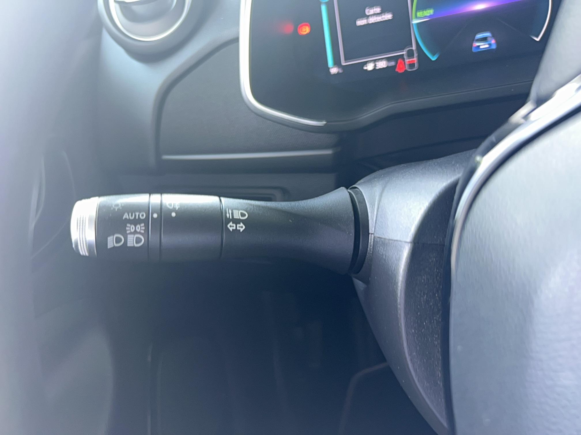 RENAULT Zoe R110 Achat Intégral Life - Véhicule Occasion Océane Auto